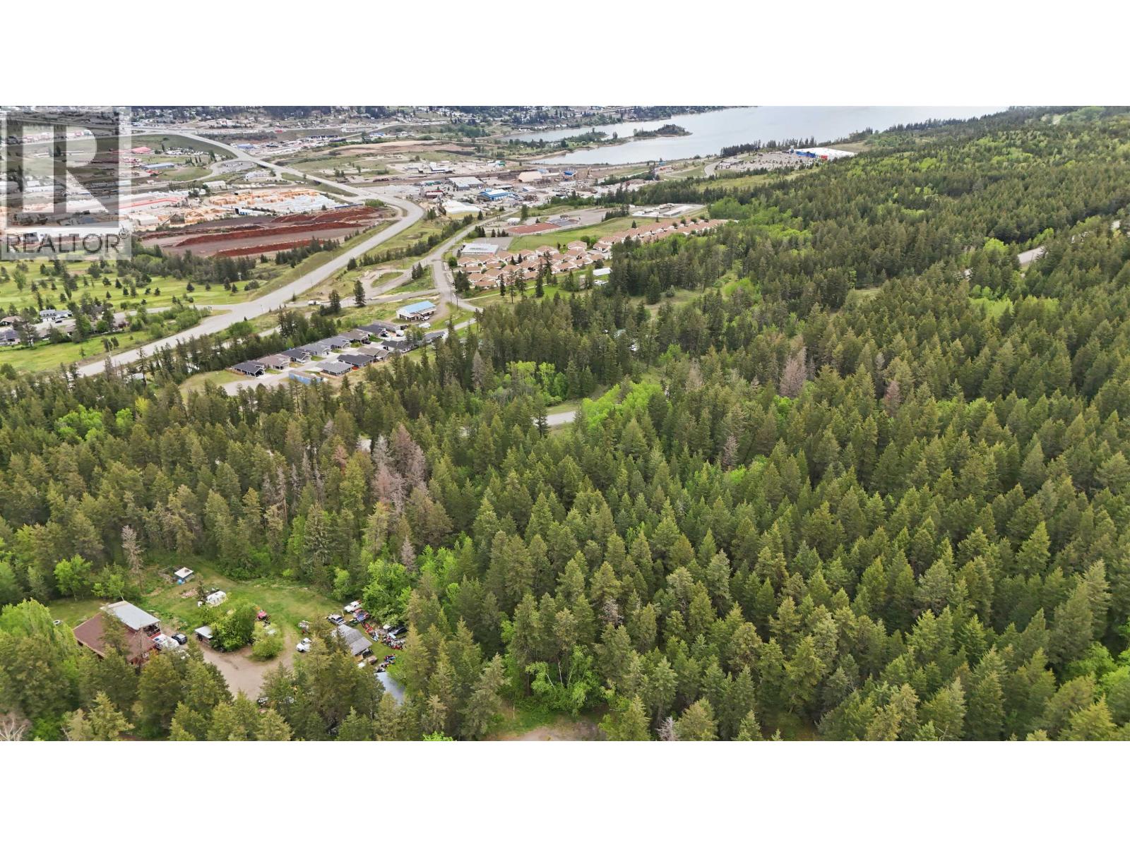 550 Dog Creek Road Property Photo 3