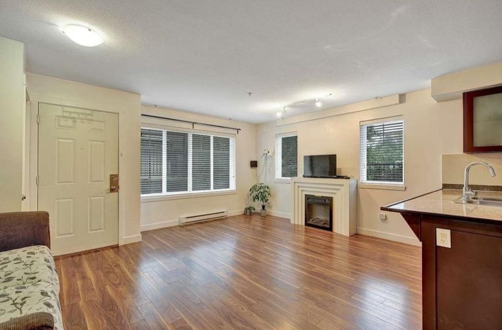 125 13958 108 Avenue Property Photo 5