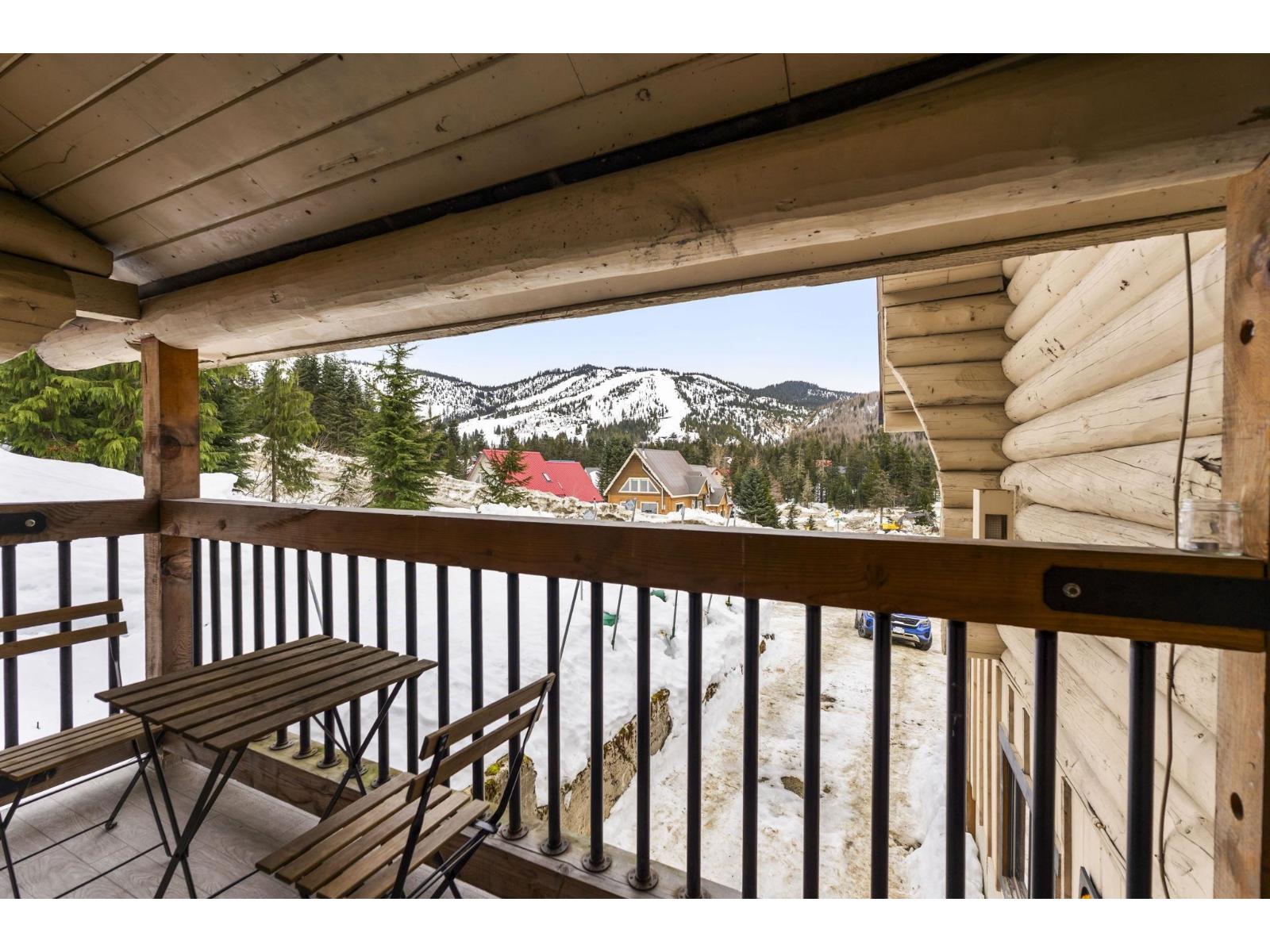6 20649 Edelweiss Drive Property Photo 8