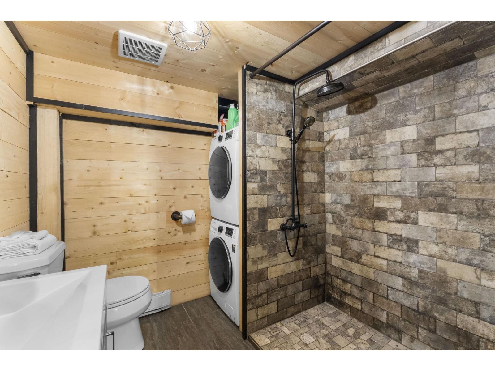 6 20649 Edelweiss Drive Property Photo 35