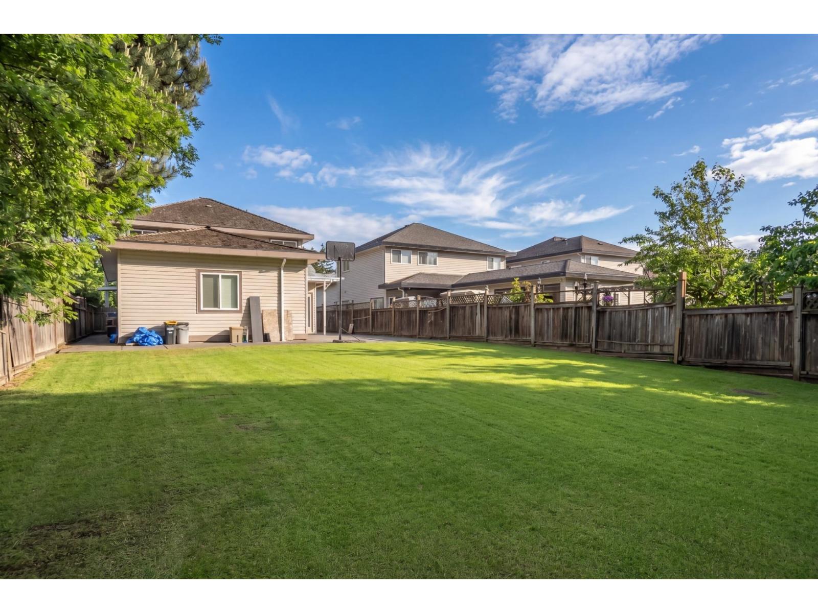 11632 82 Avenue Property Photo 8