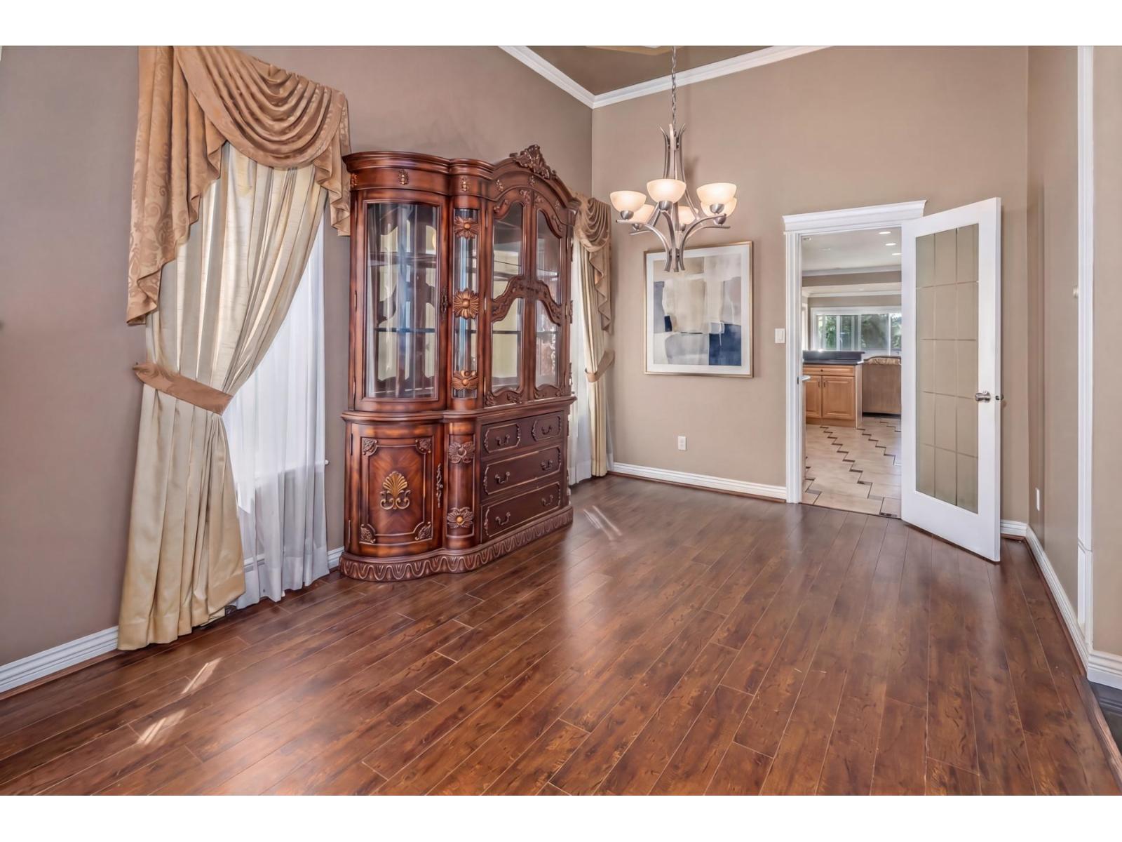 11632 82 Avenue Property Photo 14