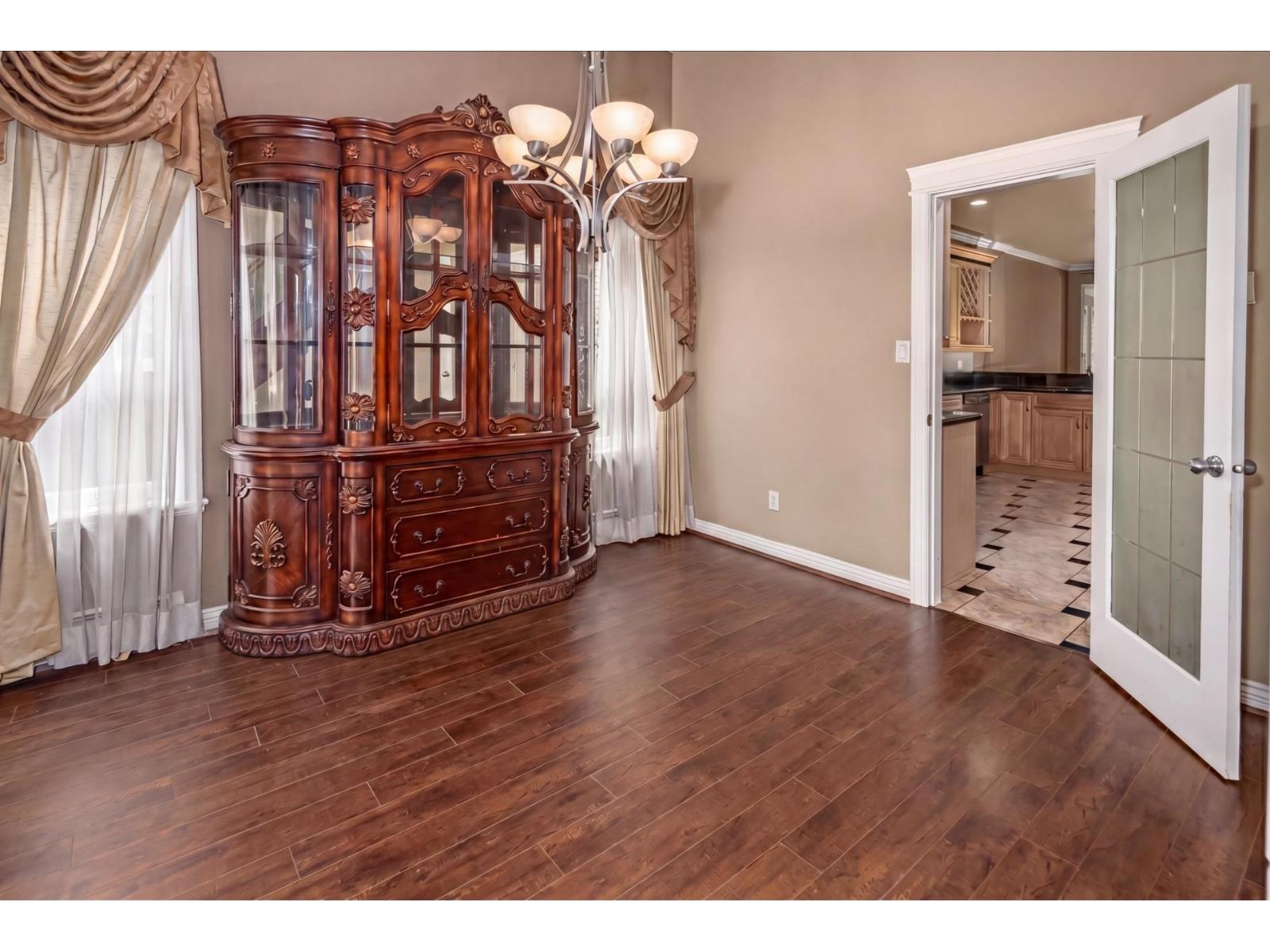 11632 82 Avenue Property Photo 16