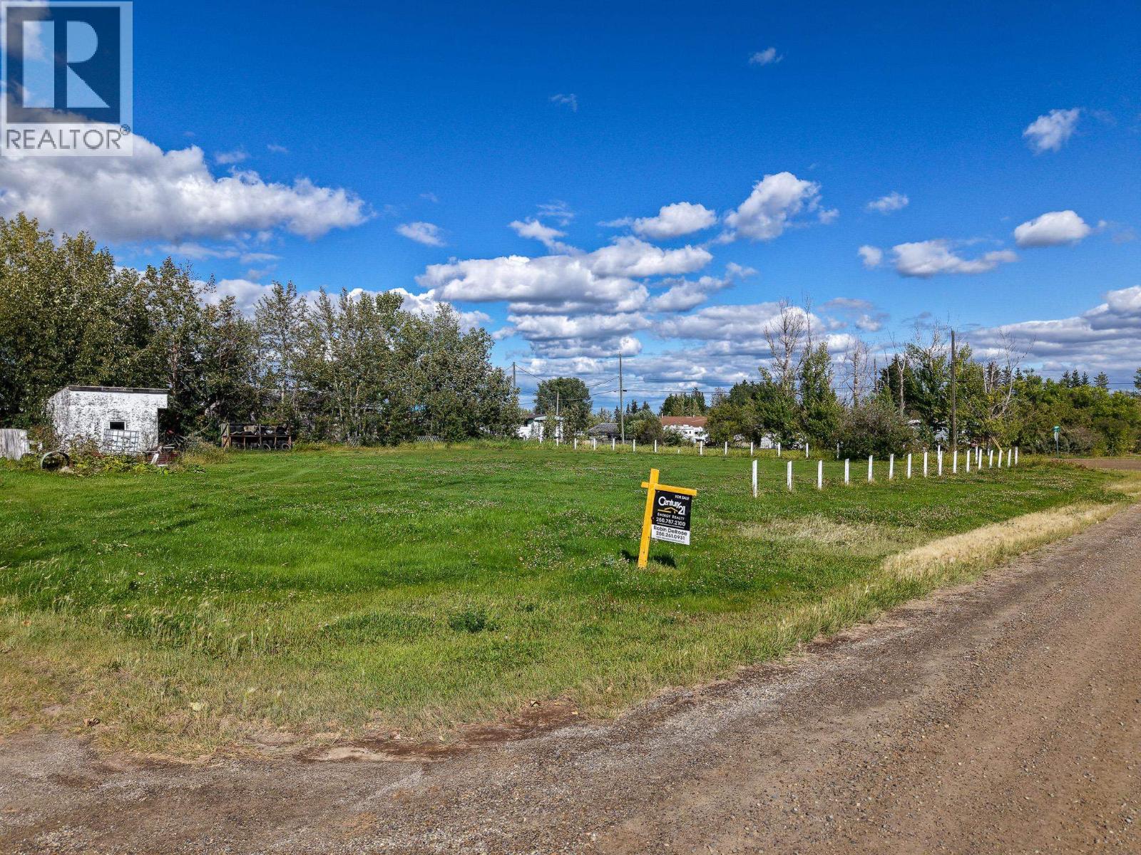 12282 Cottonwood Avenue Property Photo 8