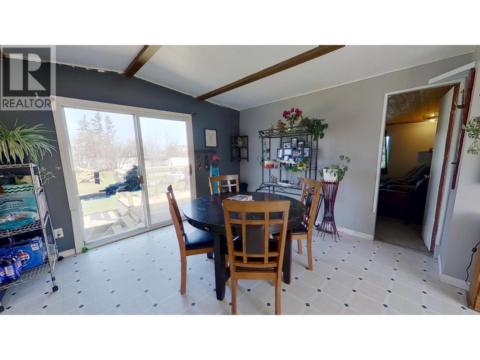 12282 Cottonwood Avenue Property Photo 13