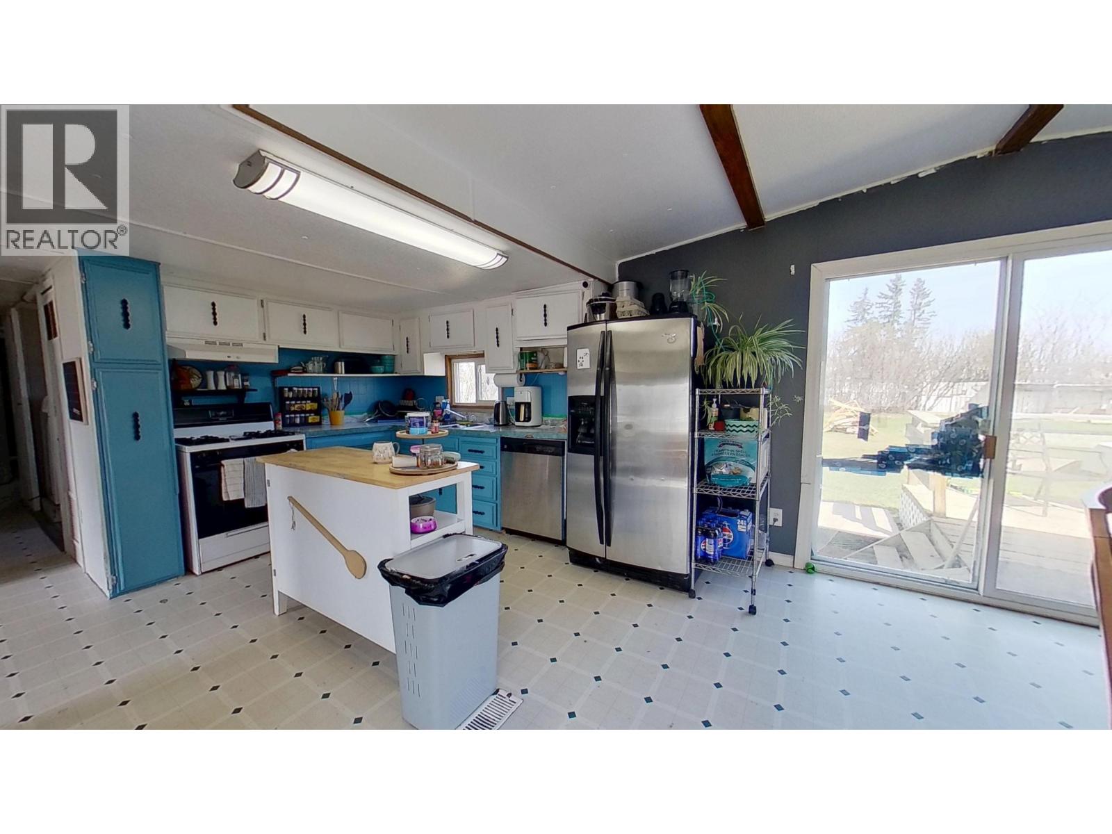 12282 Cottonwood Avenue Property Photo 14