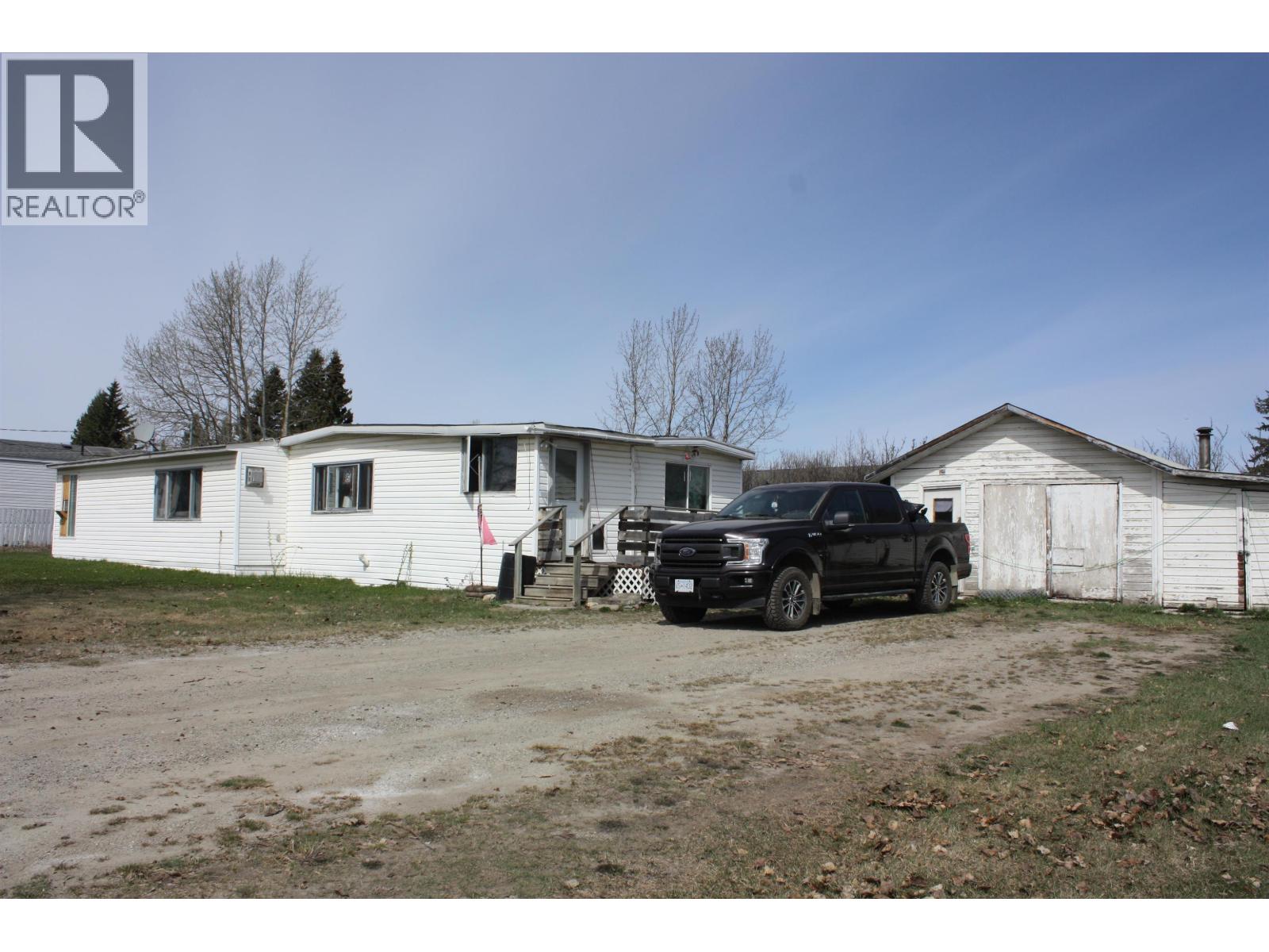 12282 Cottonwood Avenue Property Photo 32
