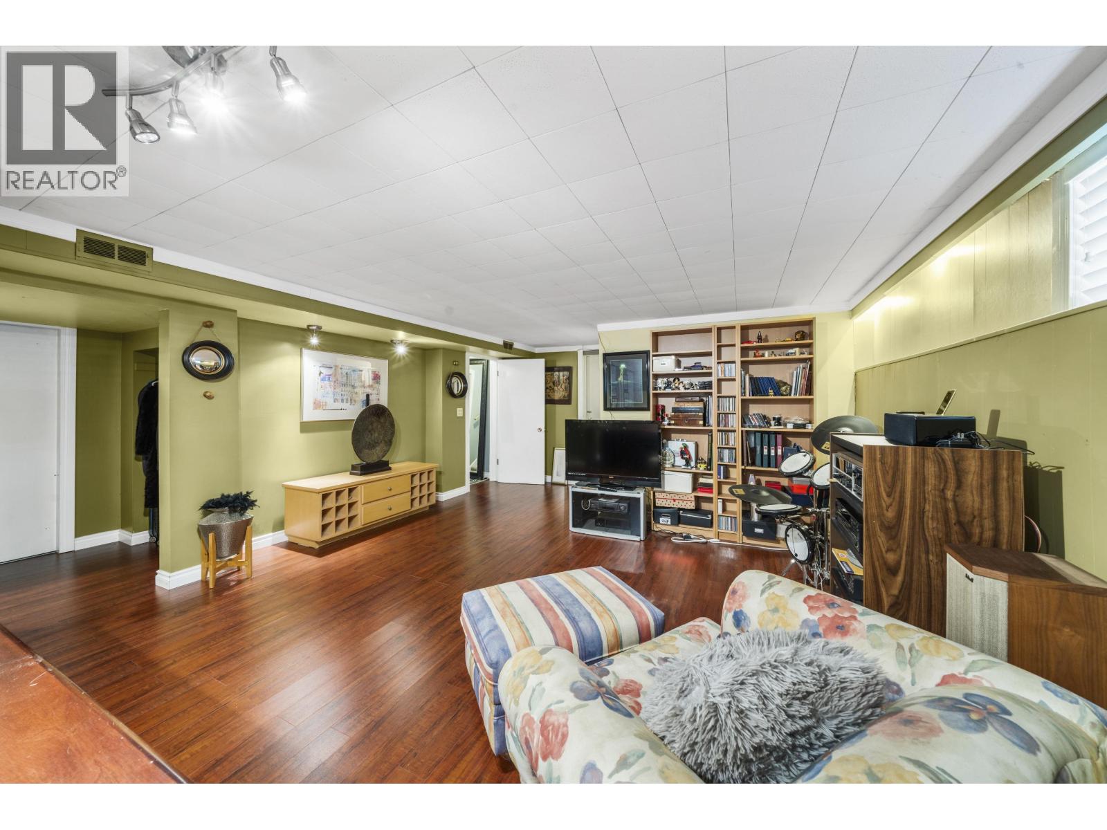 605 Victor Street Property Photo 20