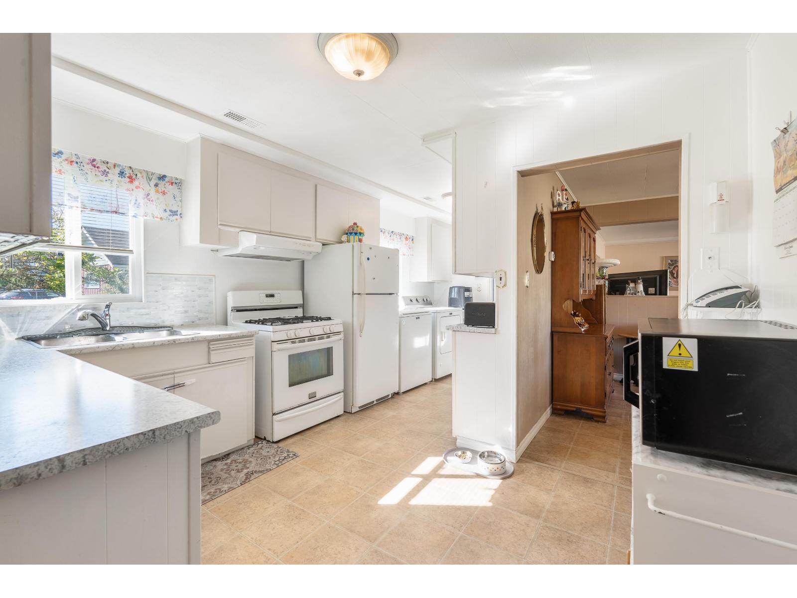 6282 175b Street Property Photo 14