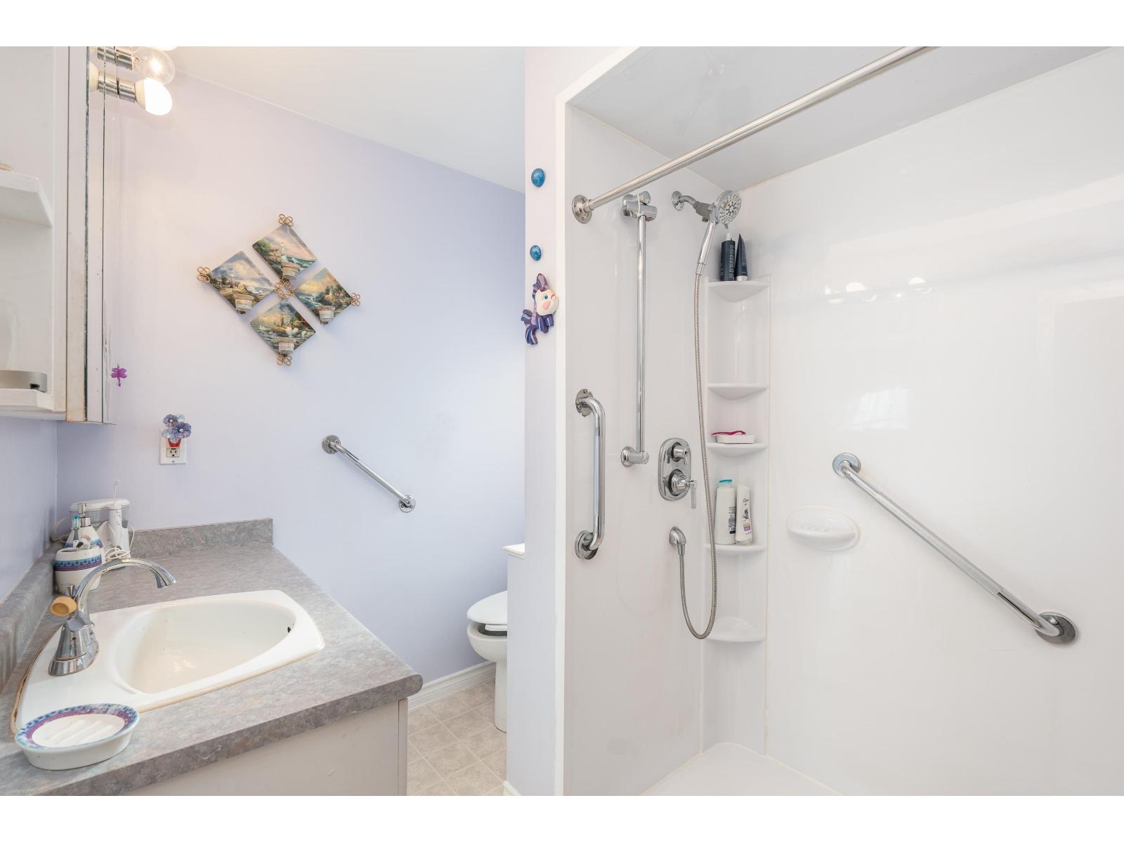 6282 175b Street Property Photo 23