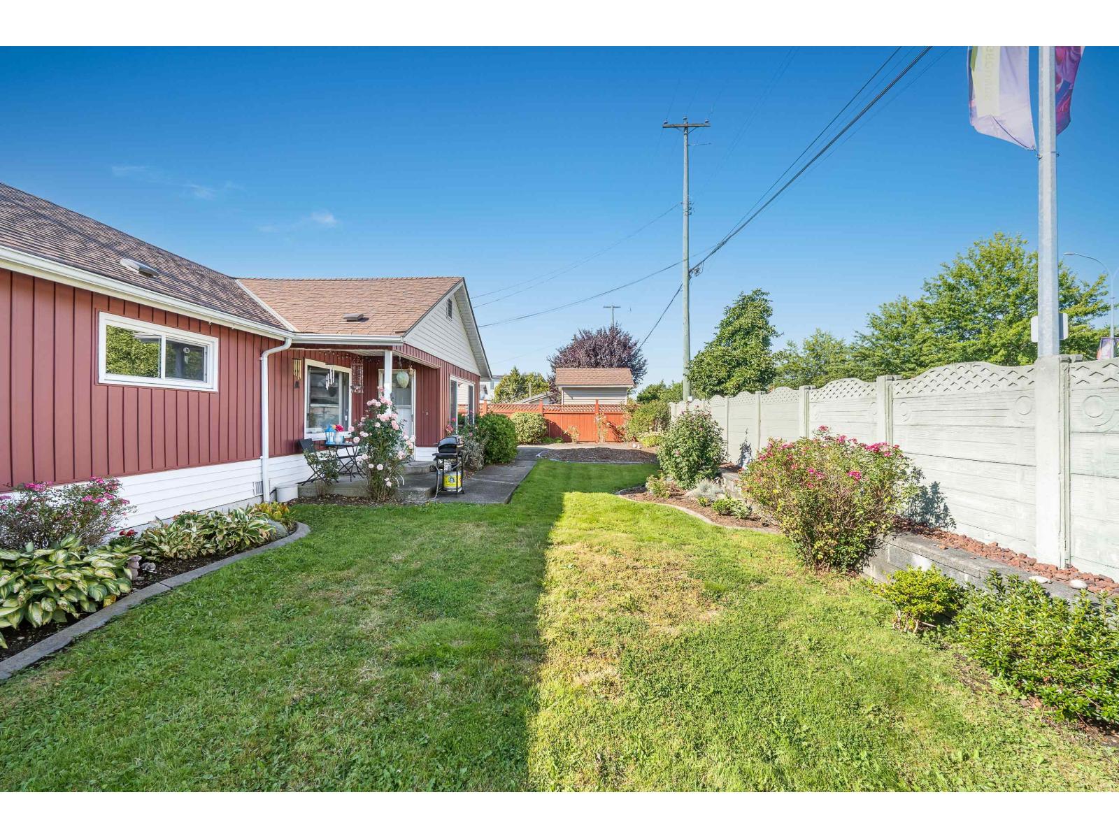 6282 175b Street Property Photo 29