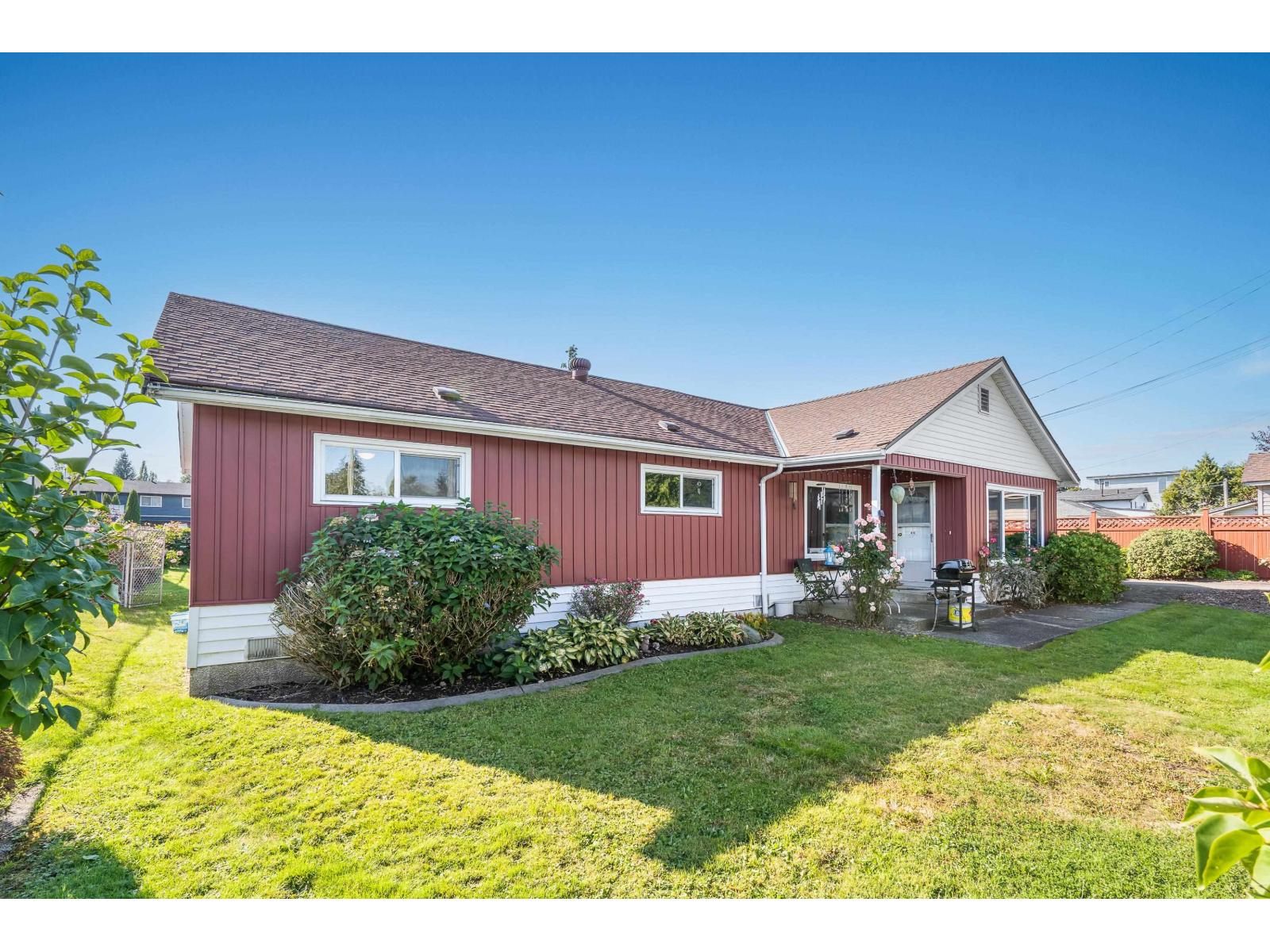 6282 175b Street Property Photo 30