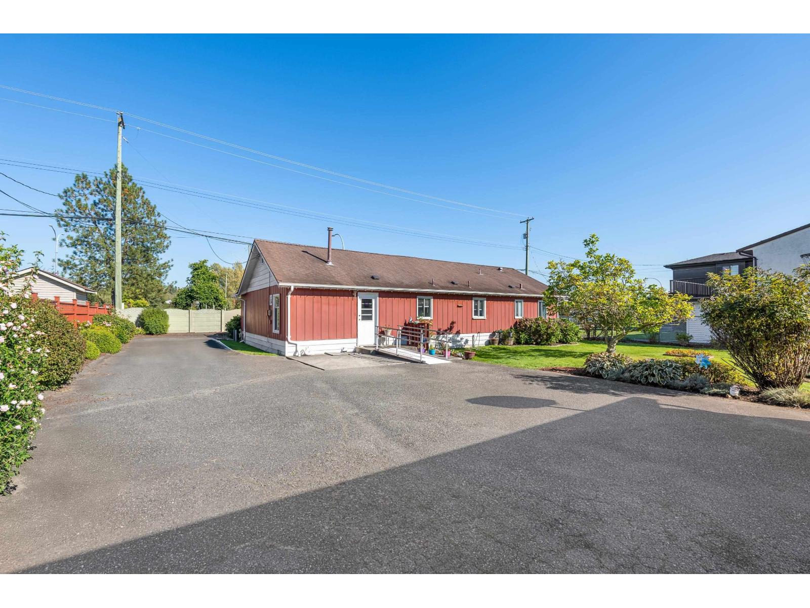 6282 175b Street Property Photo 36