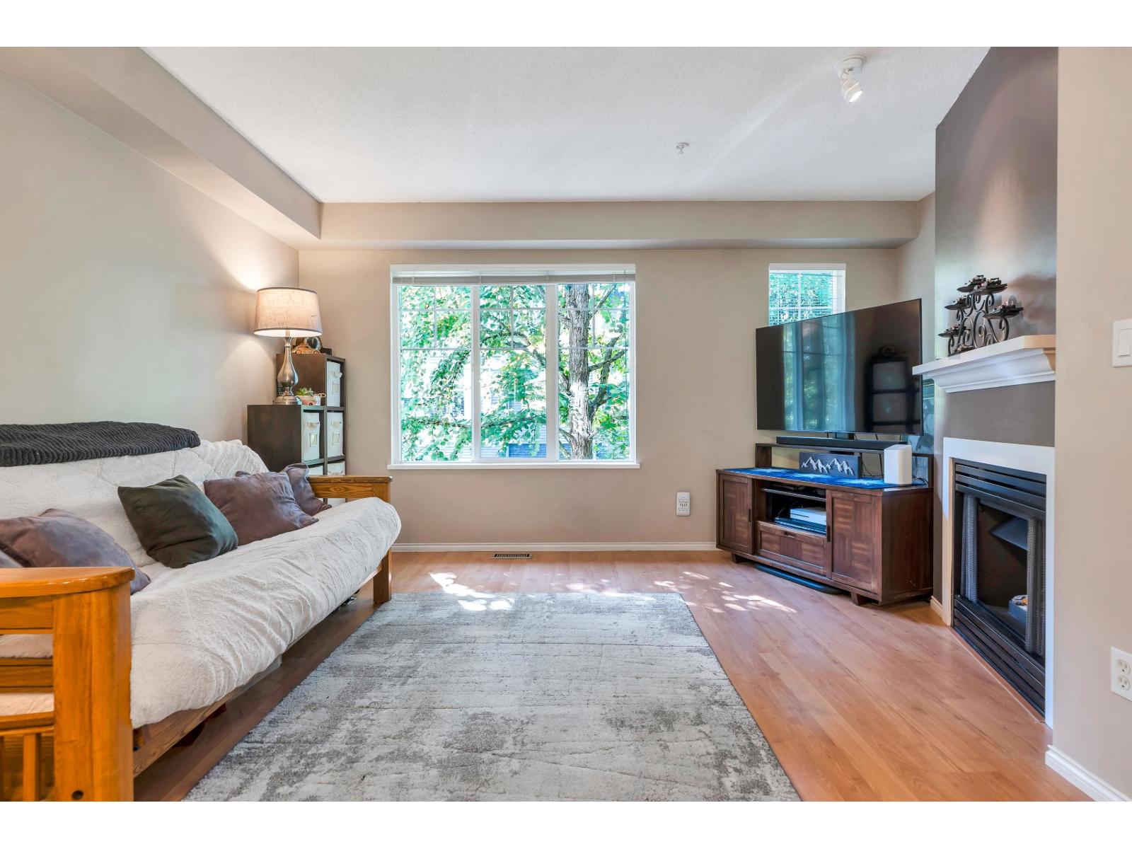 30 20176 68 Avenue Property Photo 3