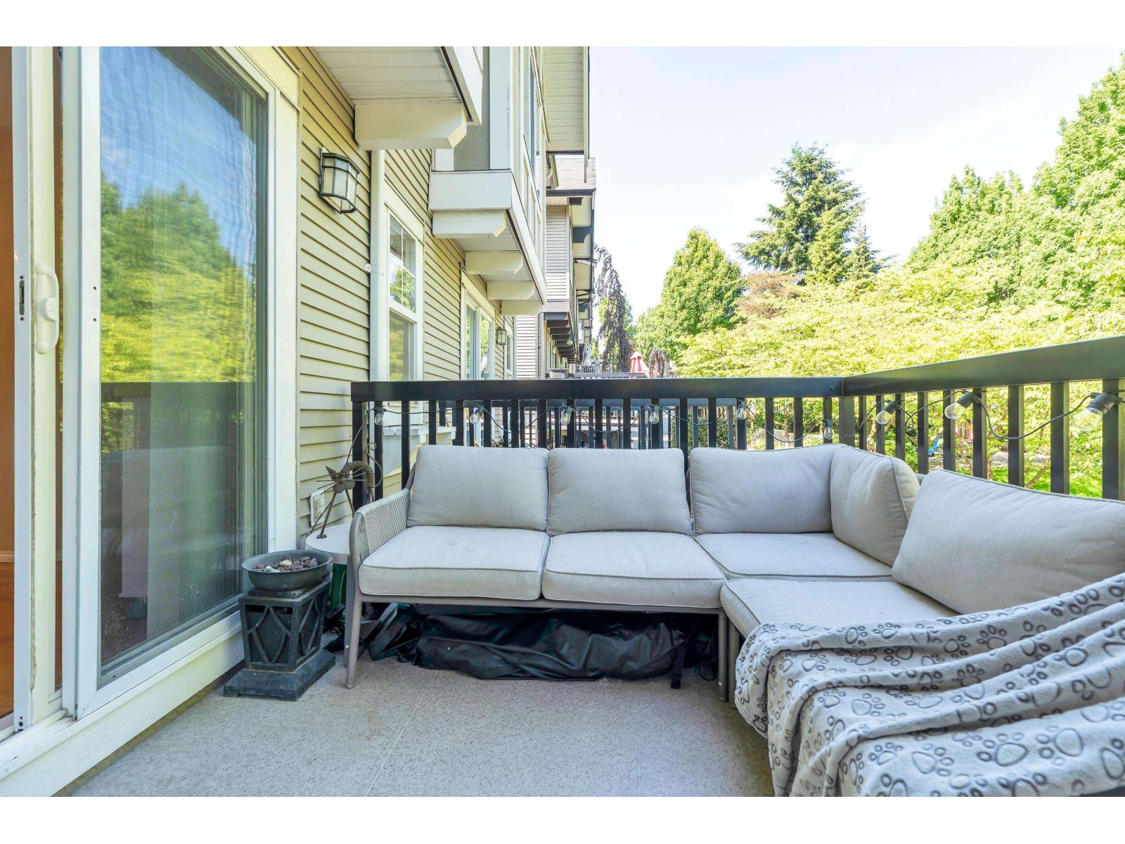 30 20176 68 Avenue Property Photo 19
