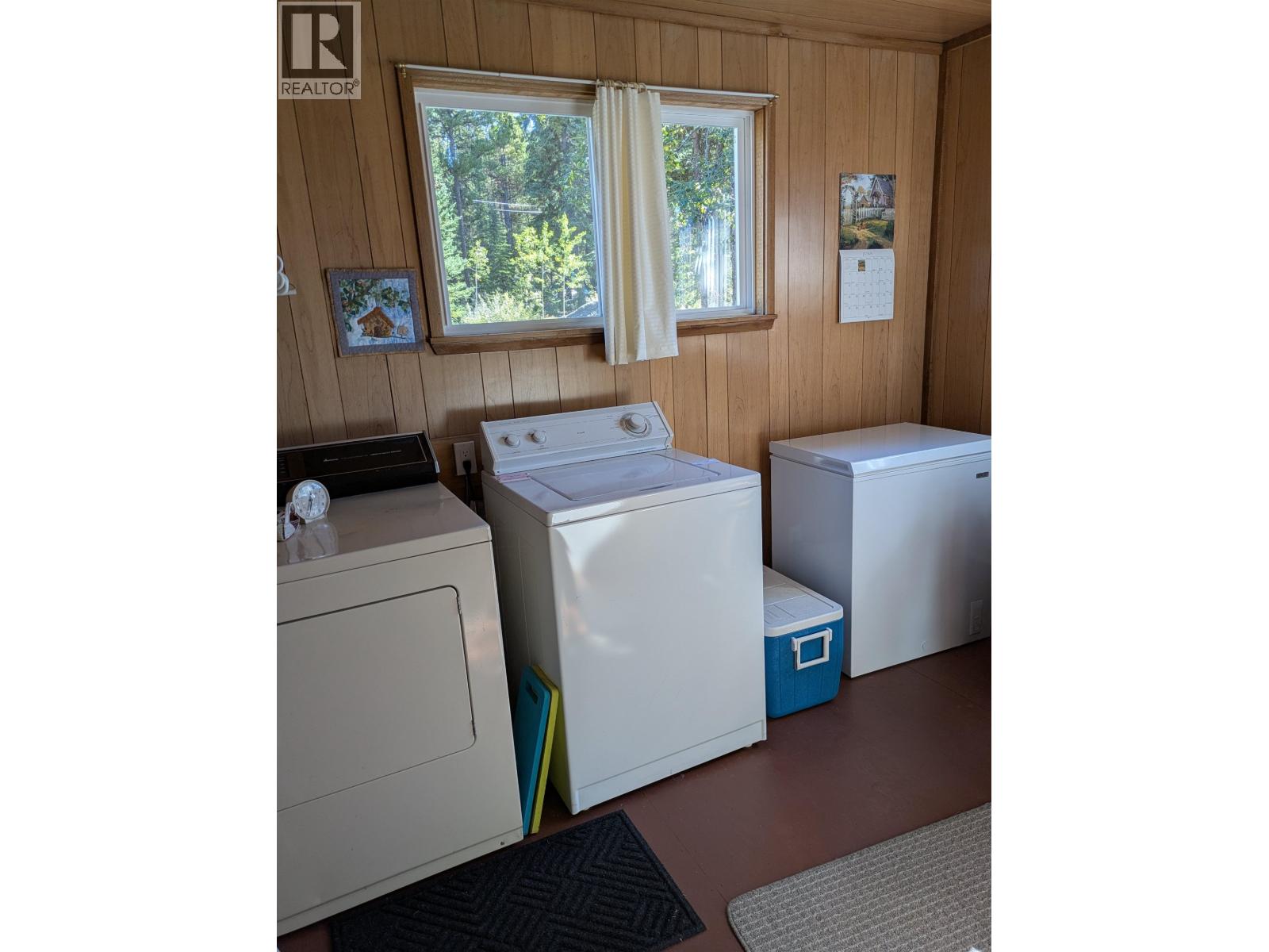 1903 Otter Road Property Photo 18