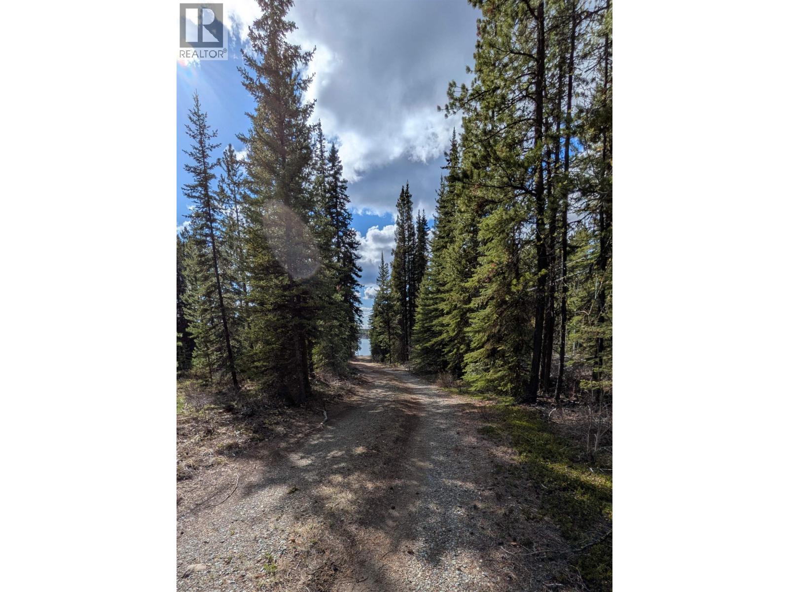 1903 Otter Road Property Photo 23