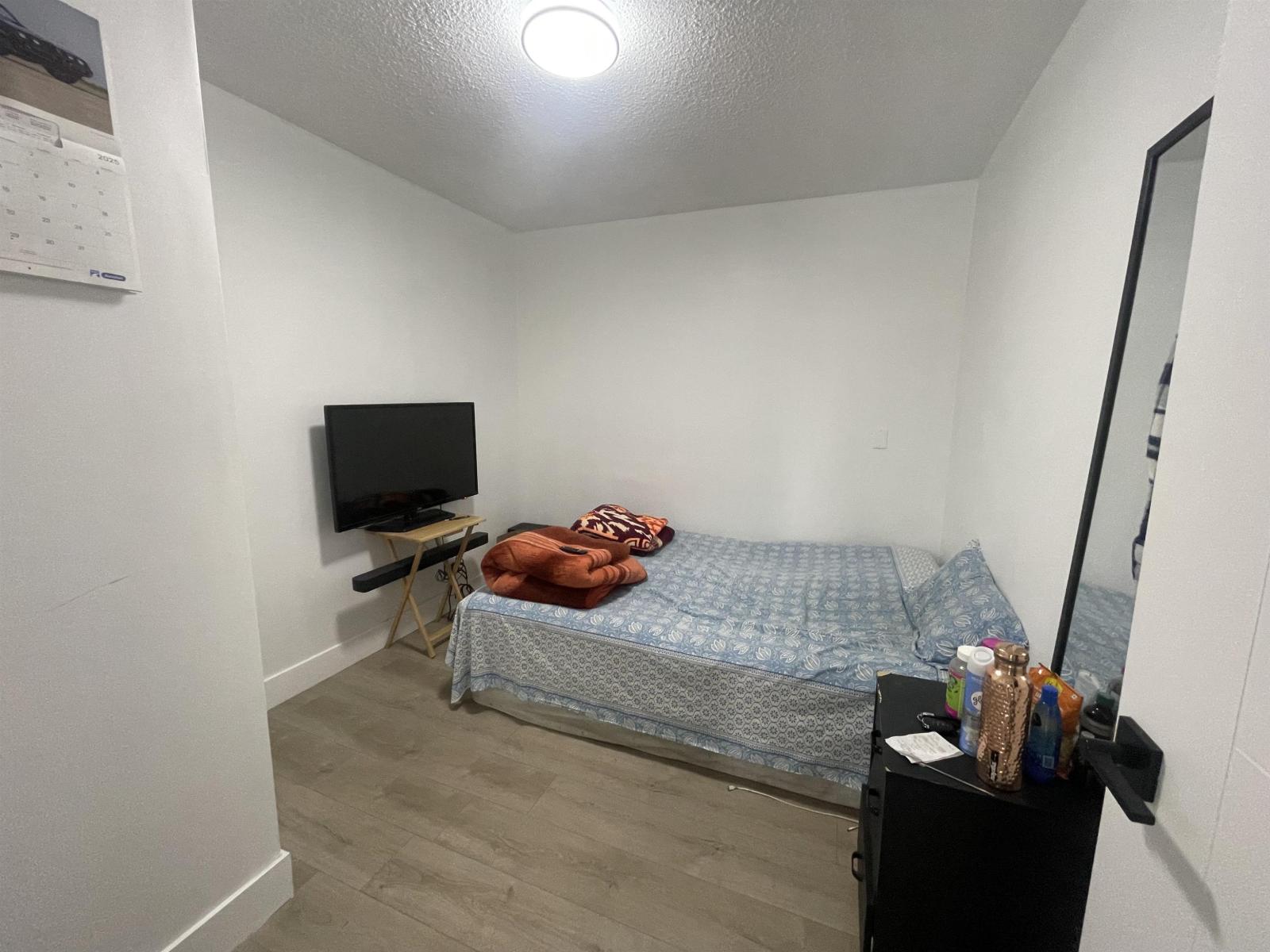 10618 141 Street Property Photo 9