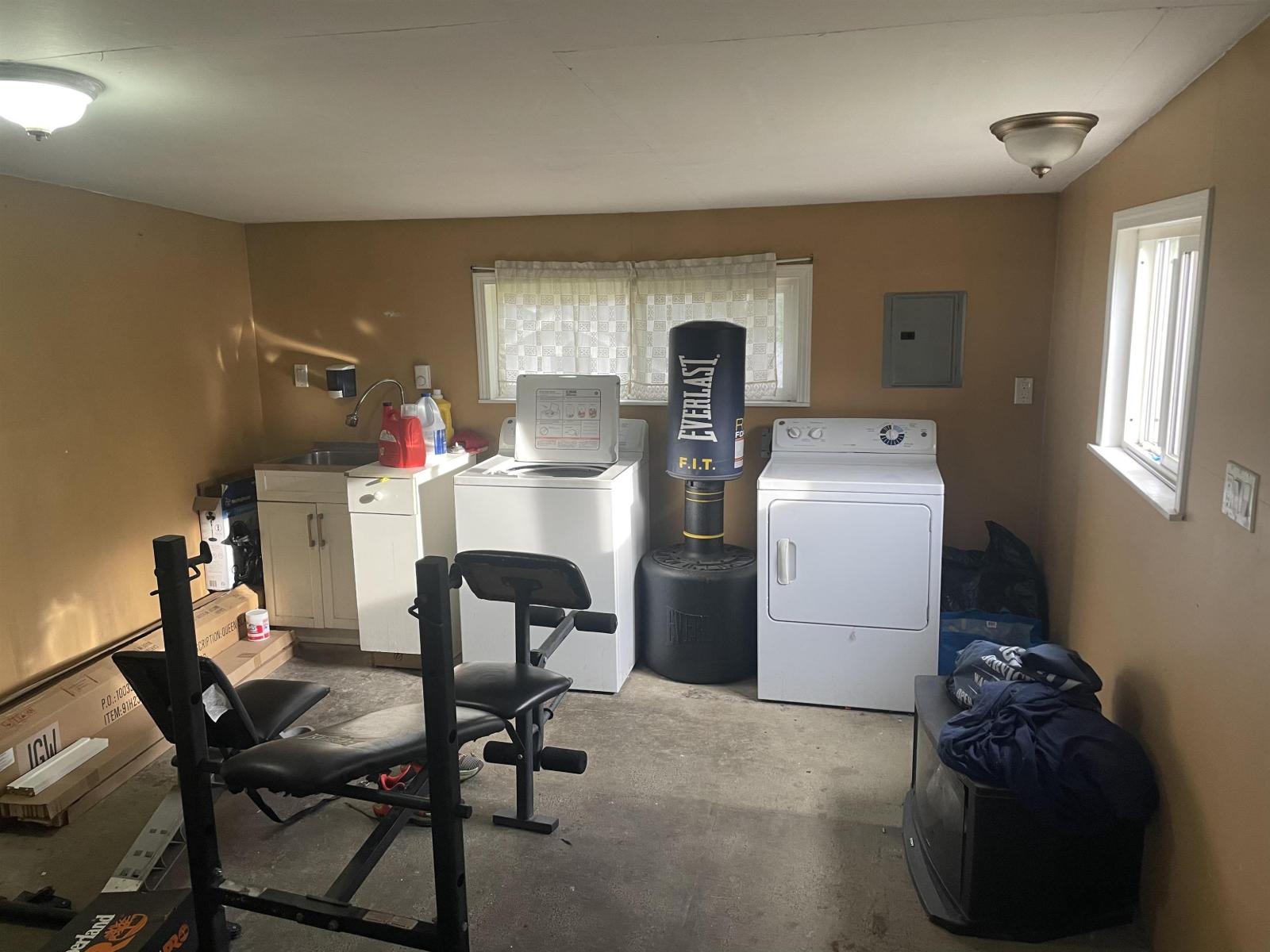 10618 141 Street Property Photo 15