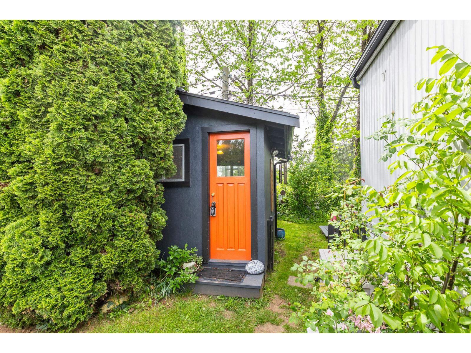 4 23387 70a Avenue Property Photo 24