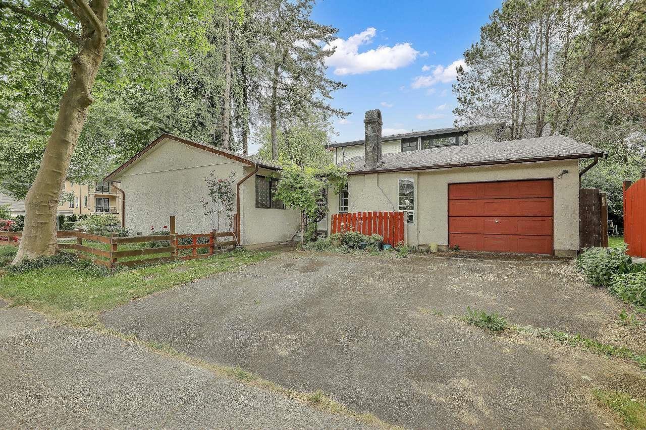 9002 Ben Nevis Crescent Property Photo 12