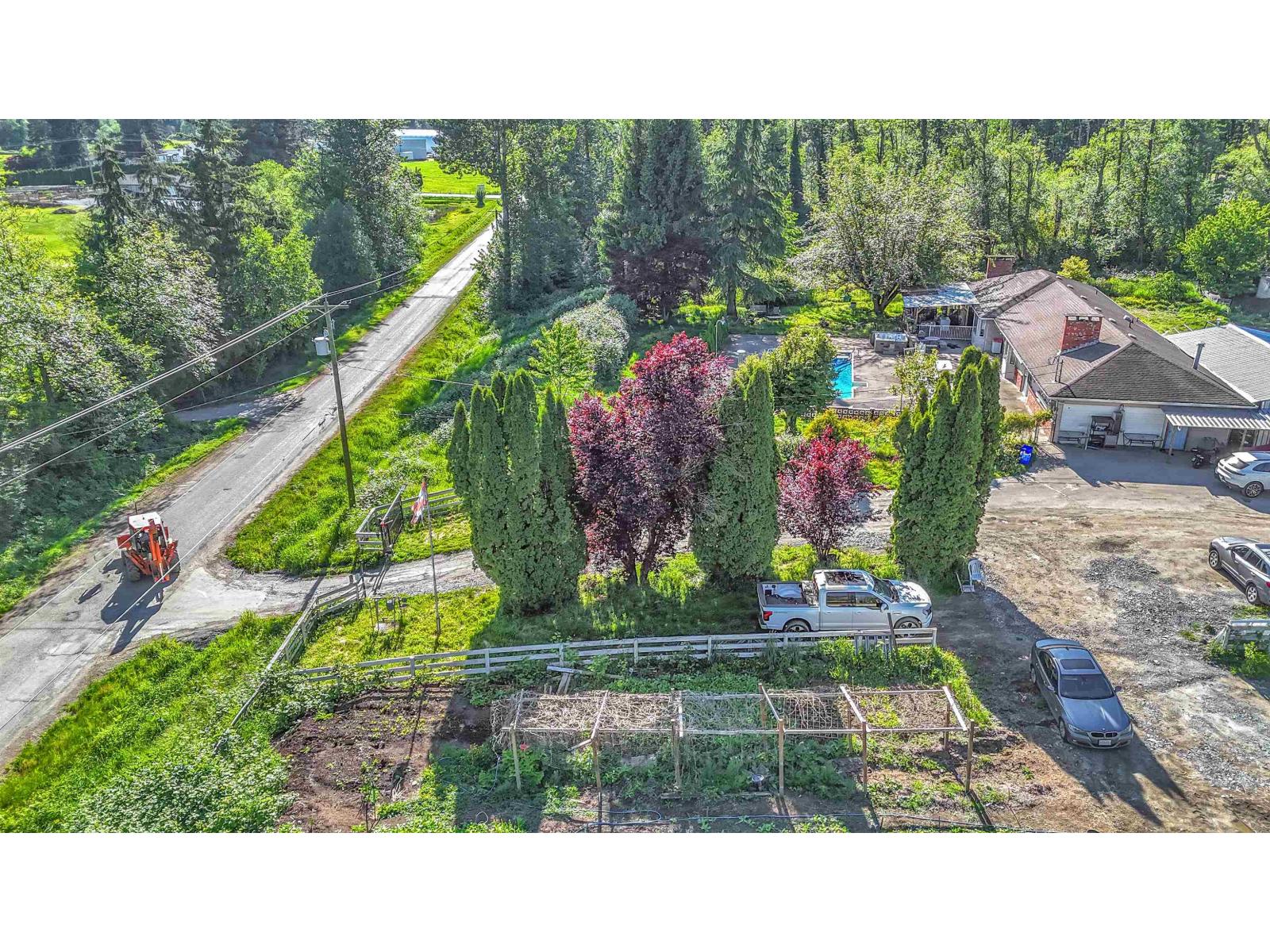 25707 8th Avenue Property Photo 11