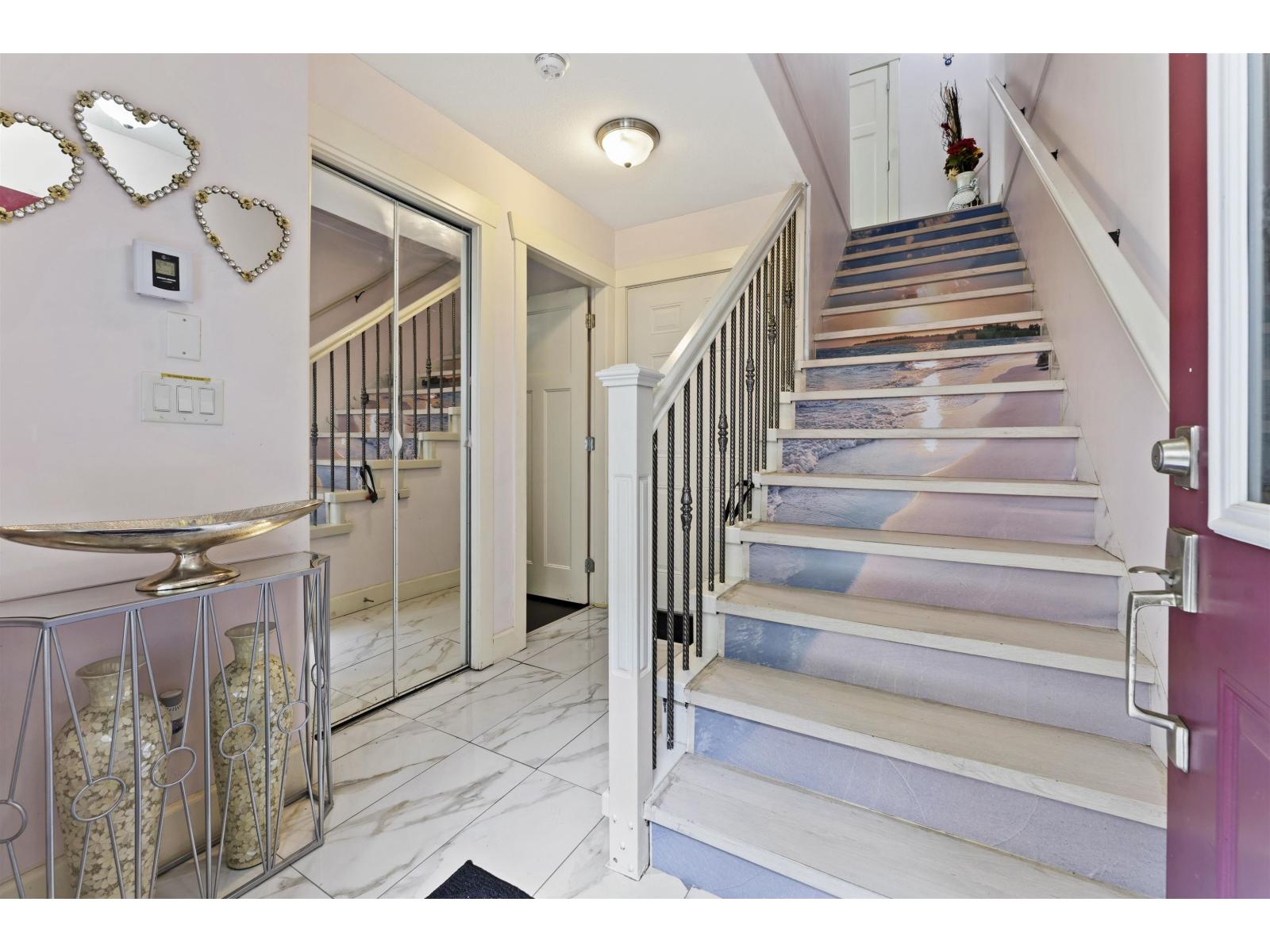 7 14338 103 Avenue Property Photo 13