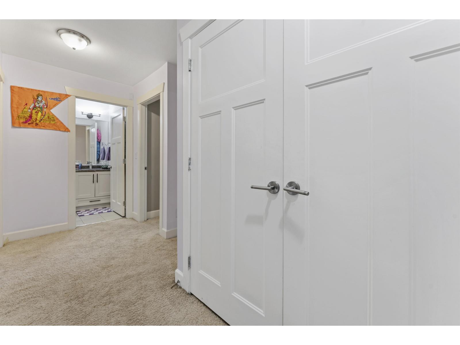 7 14338 103 Avenue Property Photo 14
