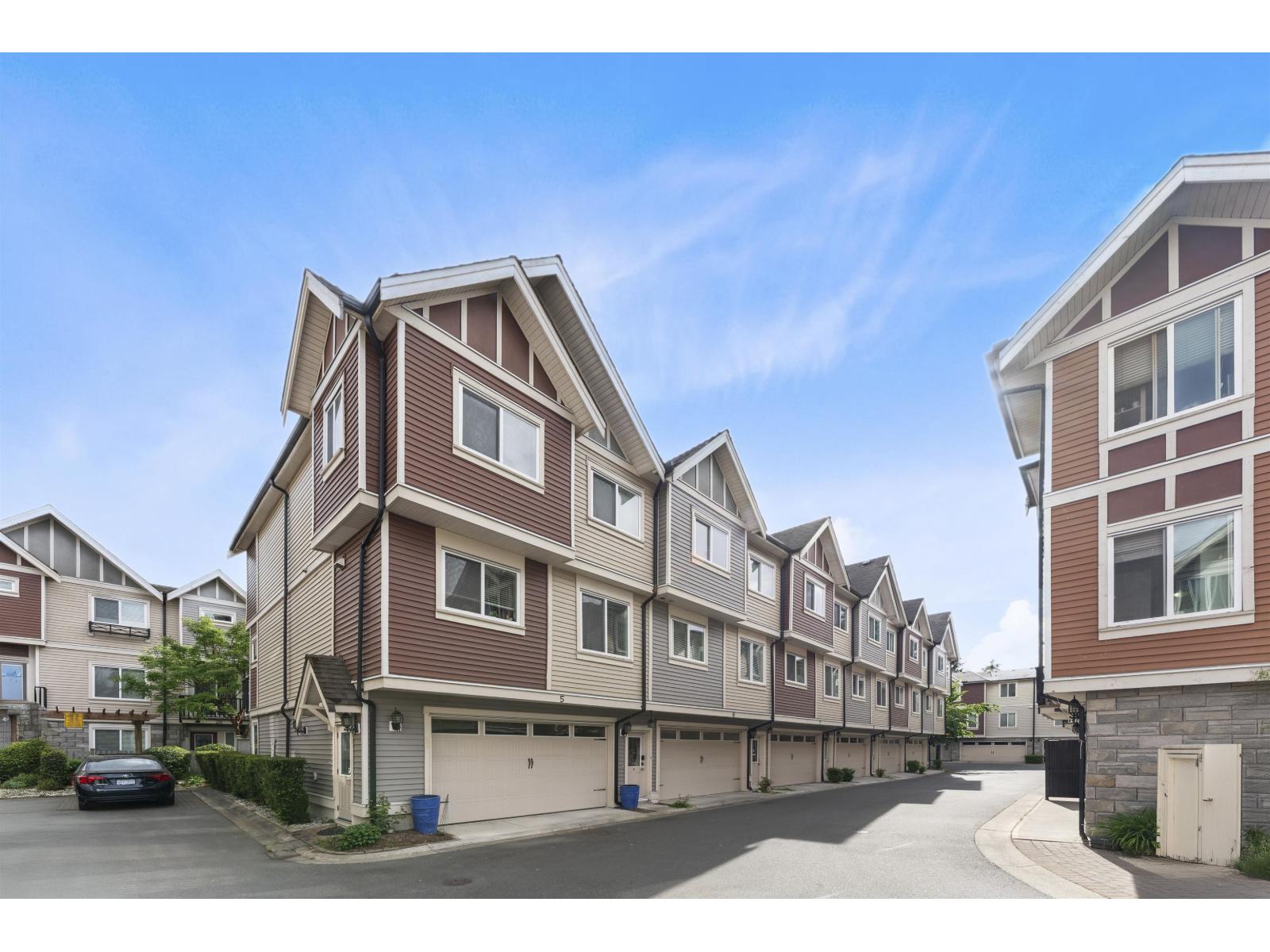 7 14338 103 Avenue Property Photo 26