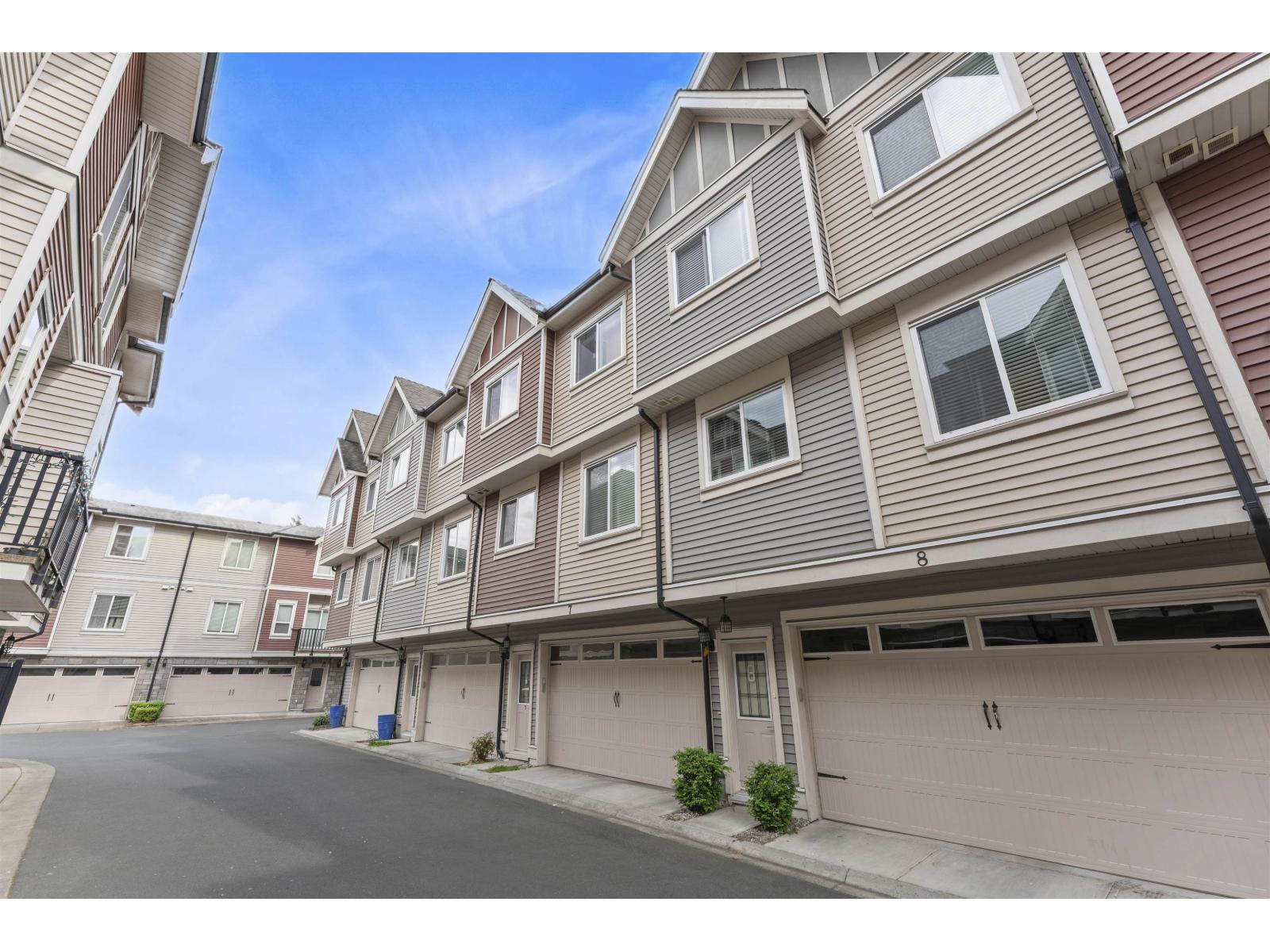 7 14338 103 Avenue Property Photo 29