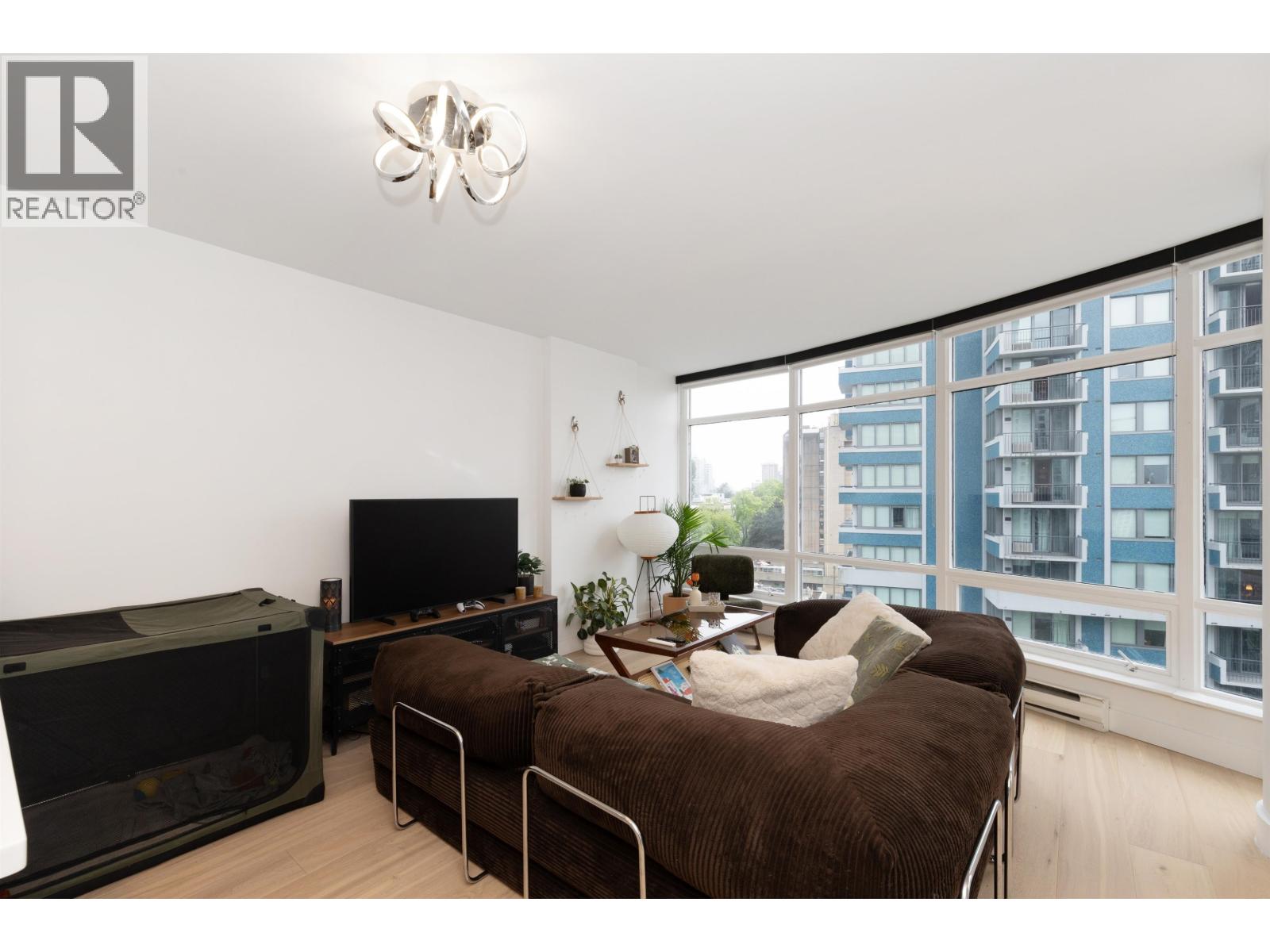 1203 1200 Alberni Street Property Photo 4