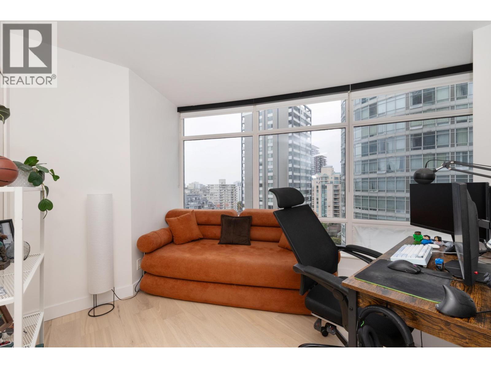1203 1200 Alberni Street Property Photo 15