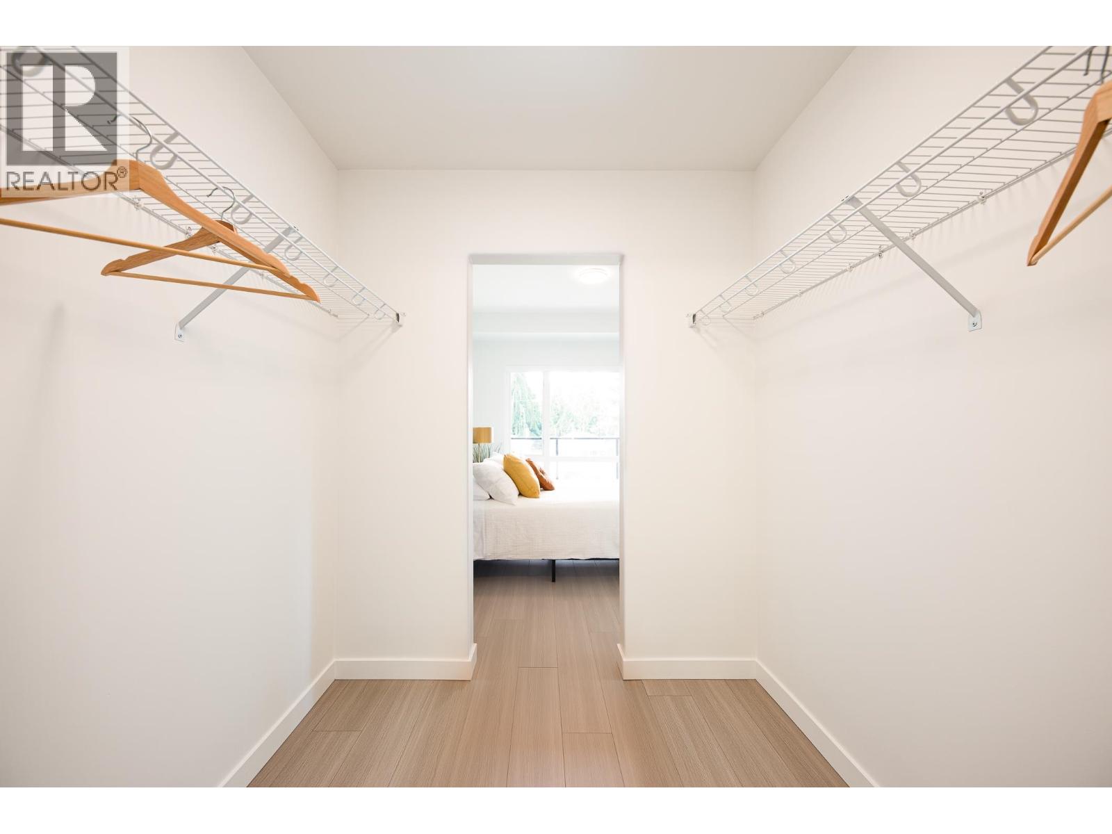 202 2277 Hawthorne Avenue Property Photo 12