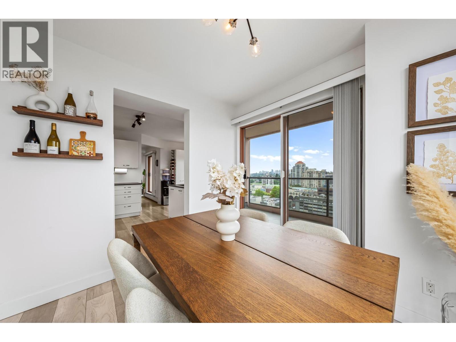 1705 612 Fifth Avenue Property Photo 11