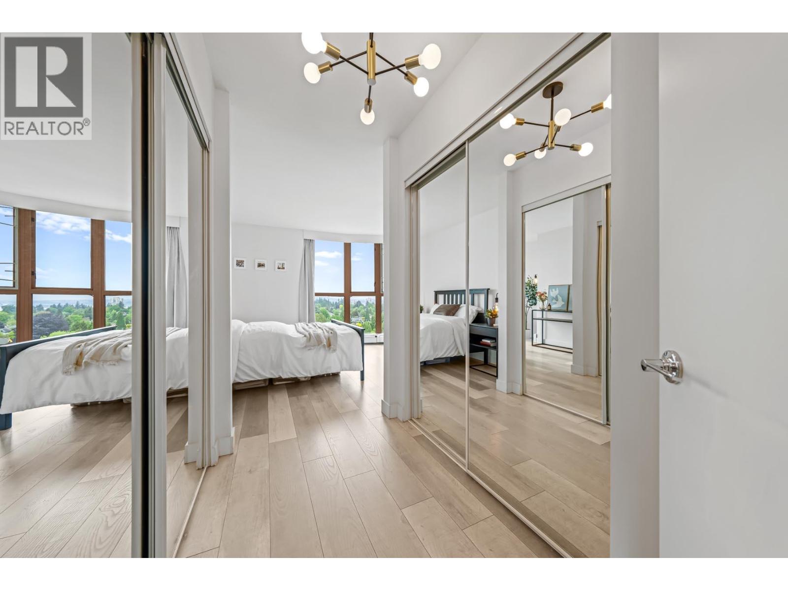 1705 612 Fifth Avenue Property Photo 15