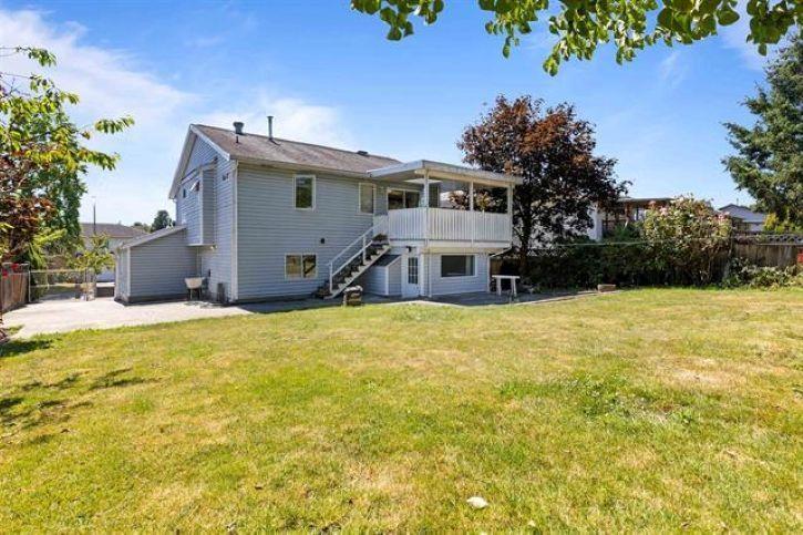 14271 67 Avenue Property Photo 33