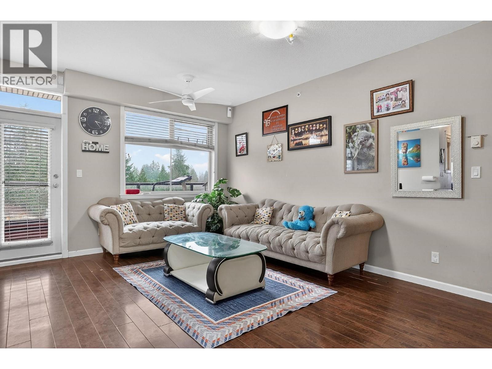 404 22858 Lougheed Highway Property Photo 5