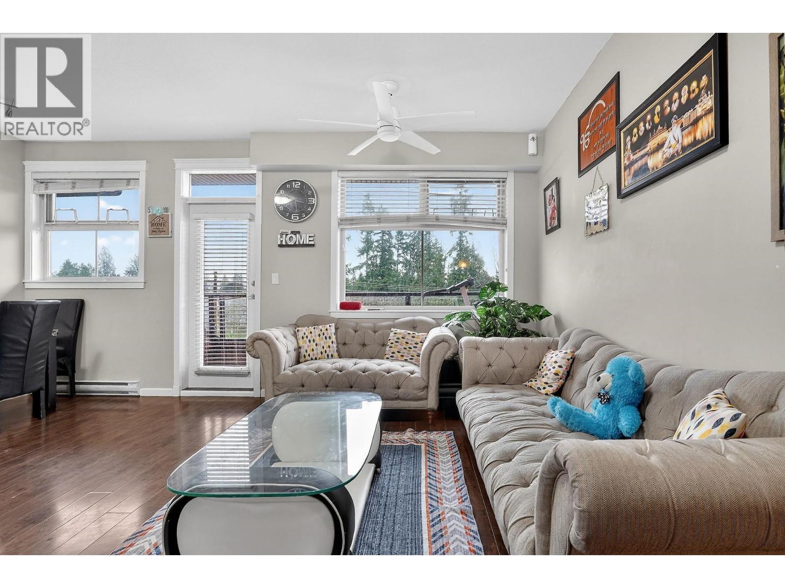 404 22858 Lougheed Highway Property Photo 9