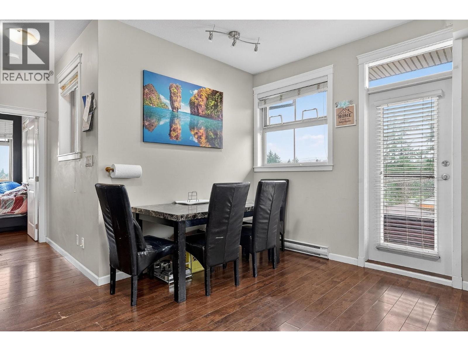 404 22858 Lougheed Highway Property Photo 13