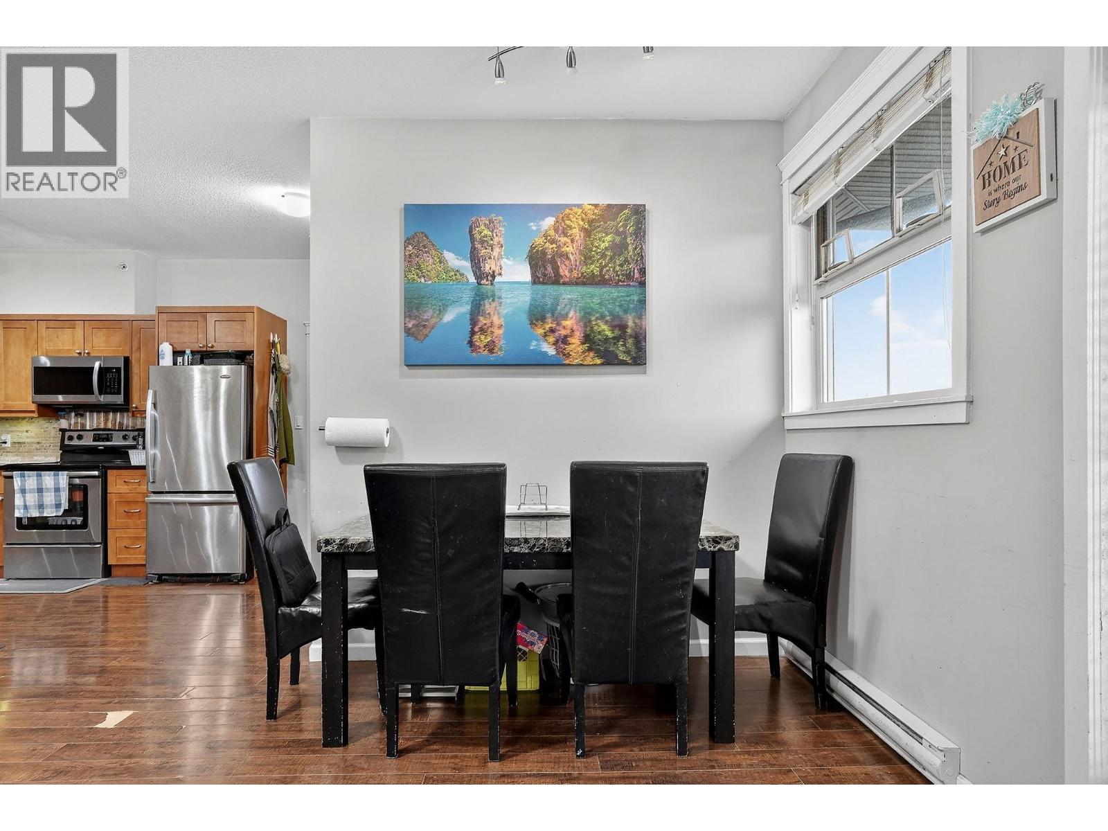 404 22858 Lougheed Highway Property Photo 14