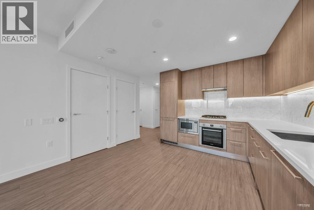 2302 6398 Silver Avenue Property Photo 6
