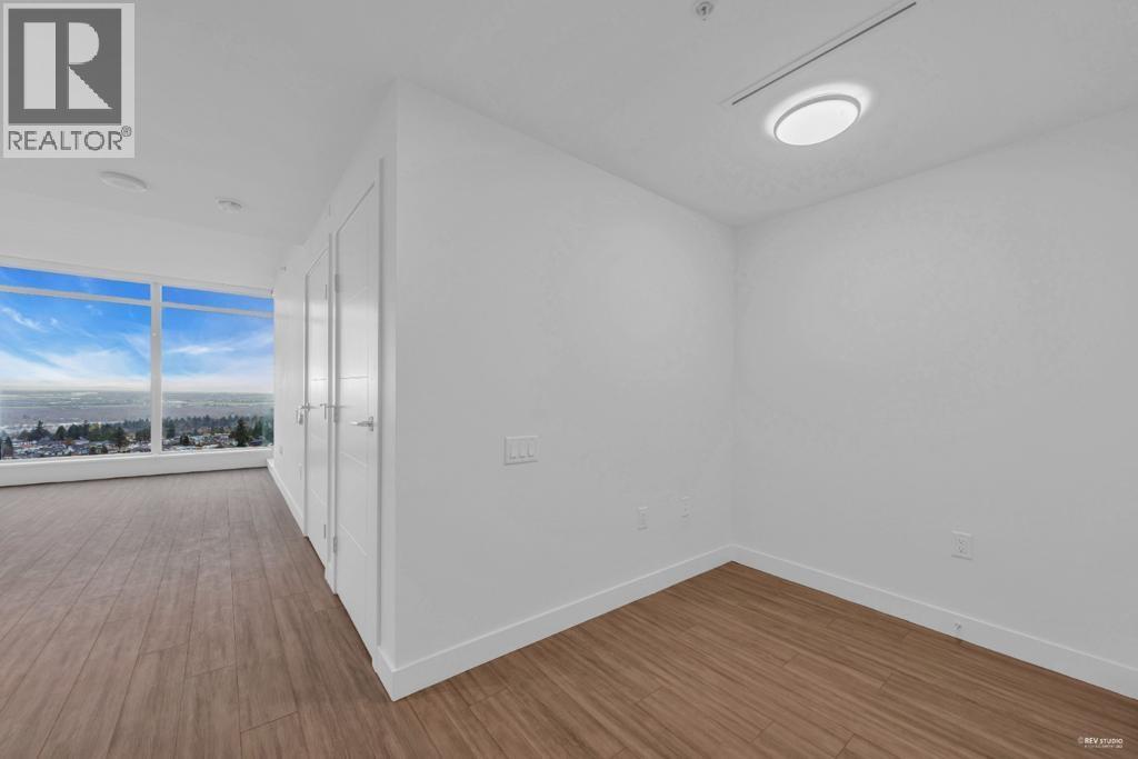 2302 6398 Silver Avenue Property Photo 12