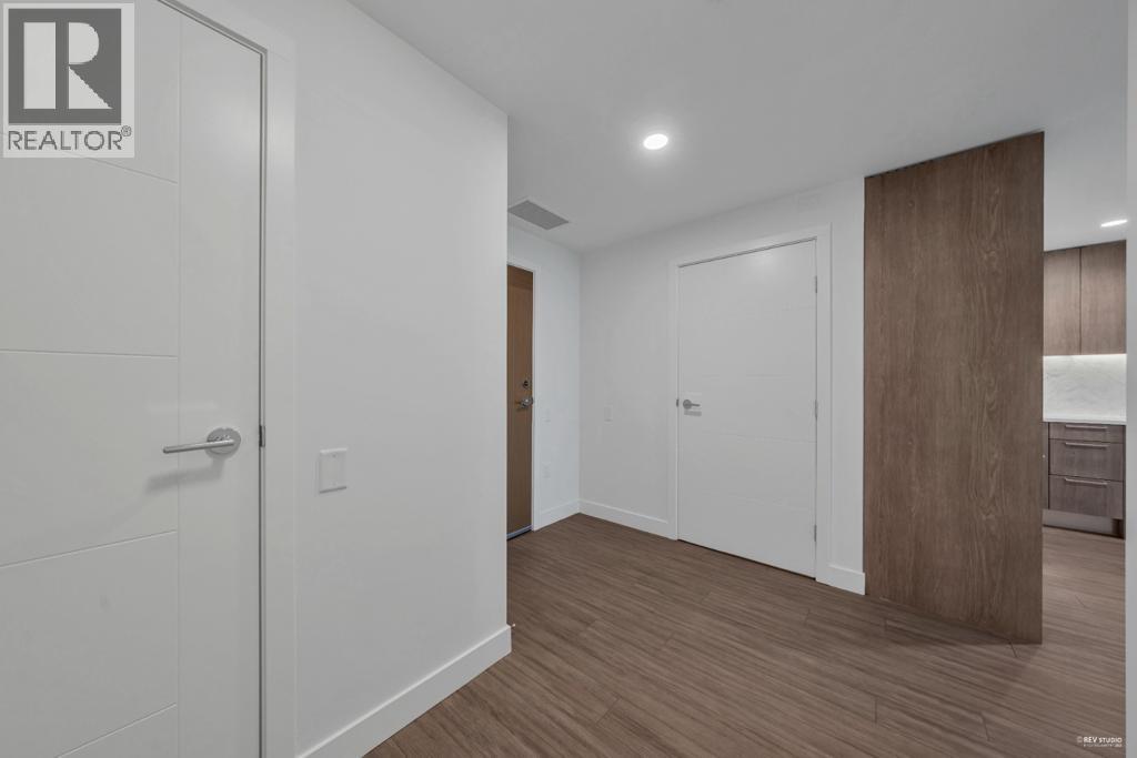 2302 6398 Silver Avenue Property Photo 19