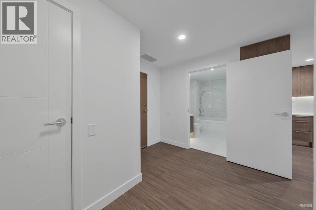 2302 6398 Silver Avenue Property Photo 20
