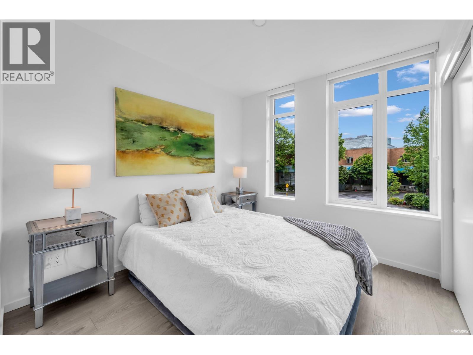 Th2 6788 Minoru Boulevard Property Photo 16