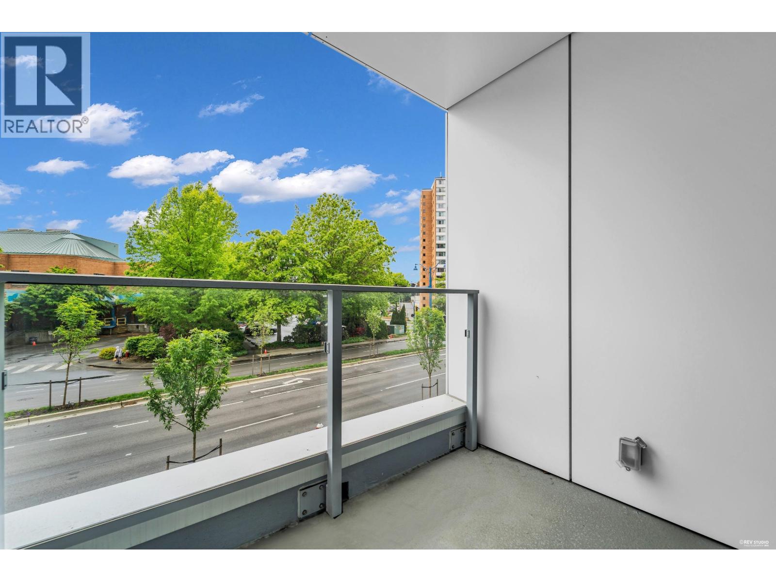 Th2 6788 Minoru Boulevard Property Photo 19