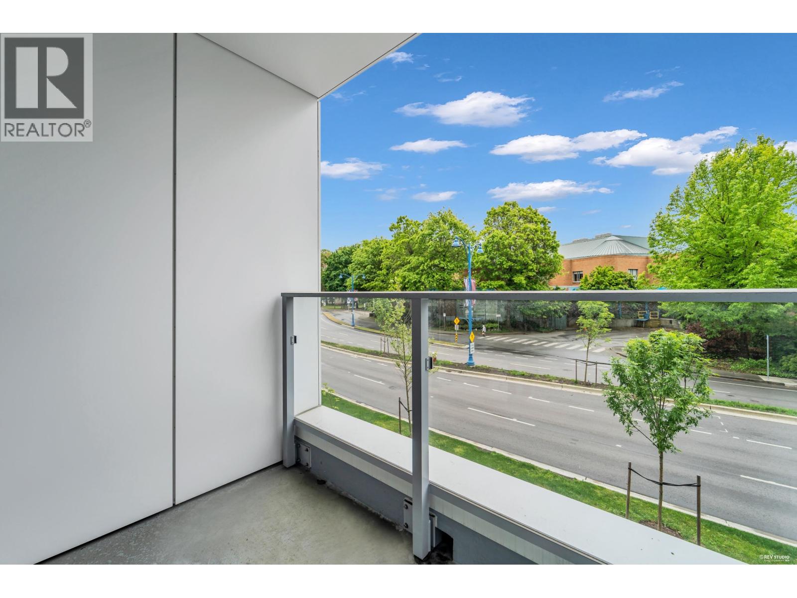 Th2 6788 Minoru Boulevard Property Photo 20
