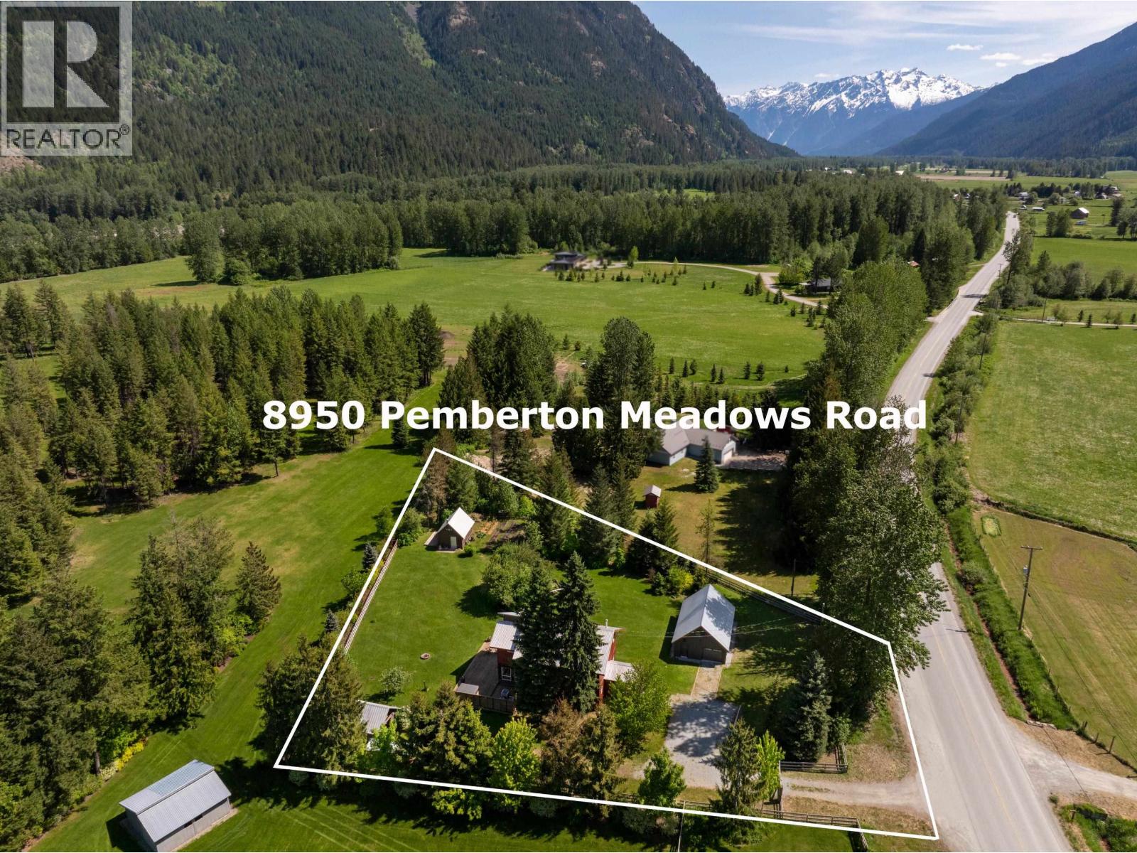 8950 Pemberton Meadows Road Property Photo 4