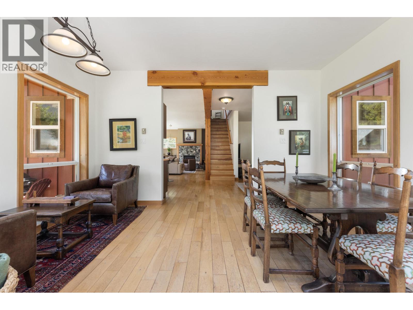 8950 Pemberton Meadows Road Property Photo 13