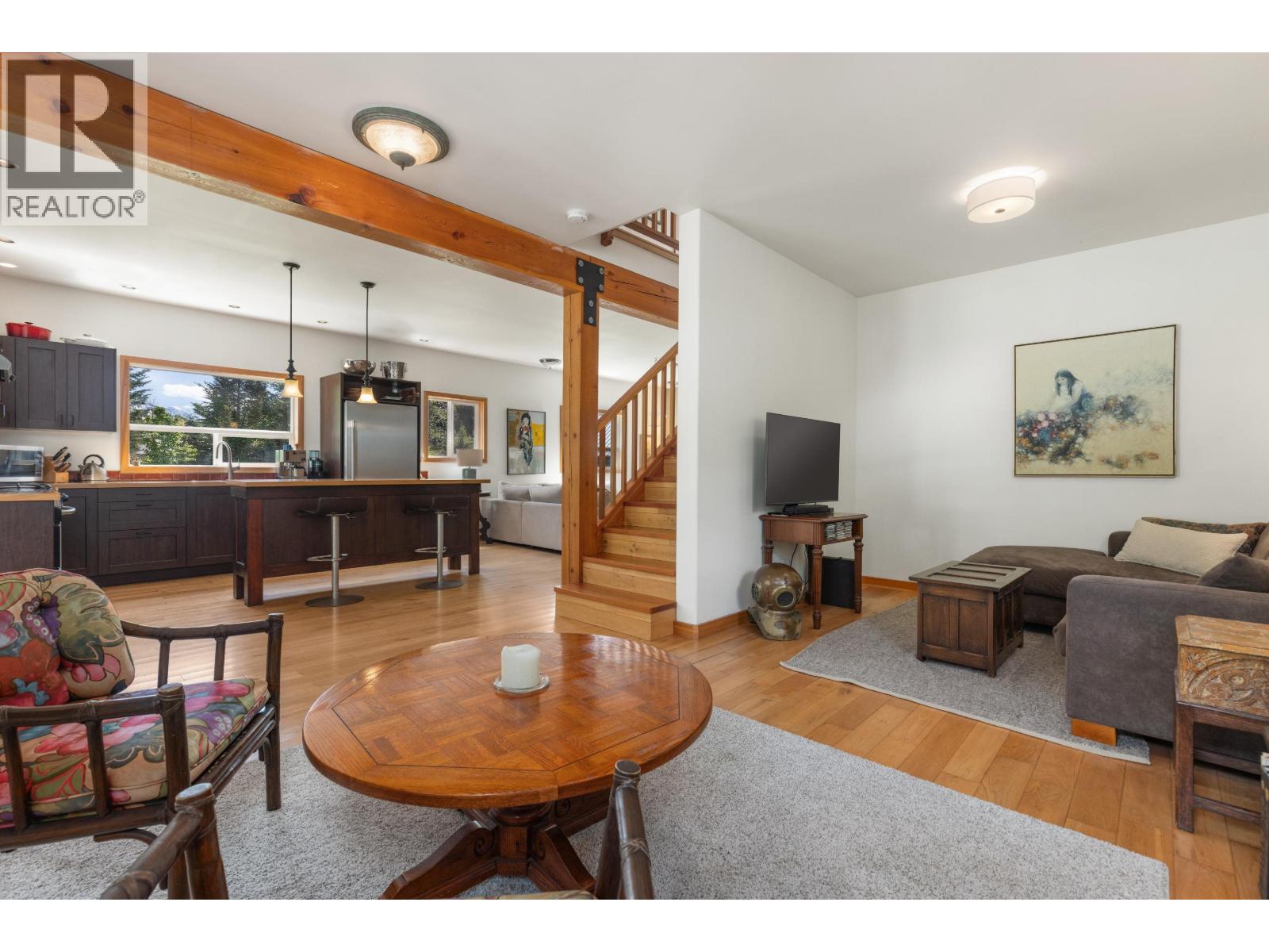 8950 Pemberton Meadows Road Property Photo 14